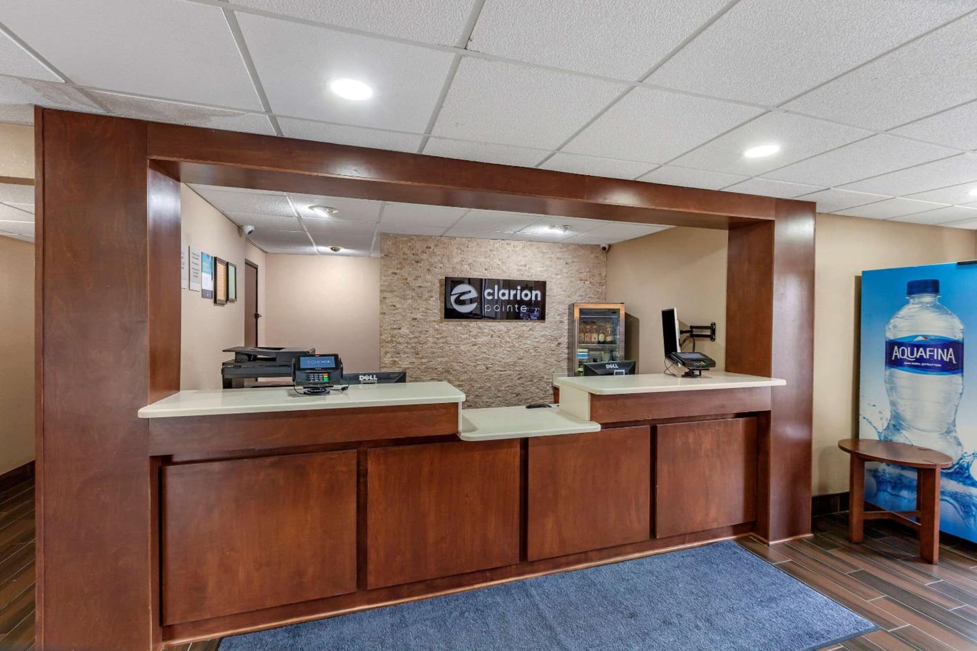 Clarion Pointe Racine - Mount Pleasant property views in Racine, WI — gallery photo 3