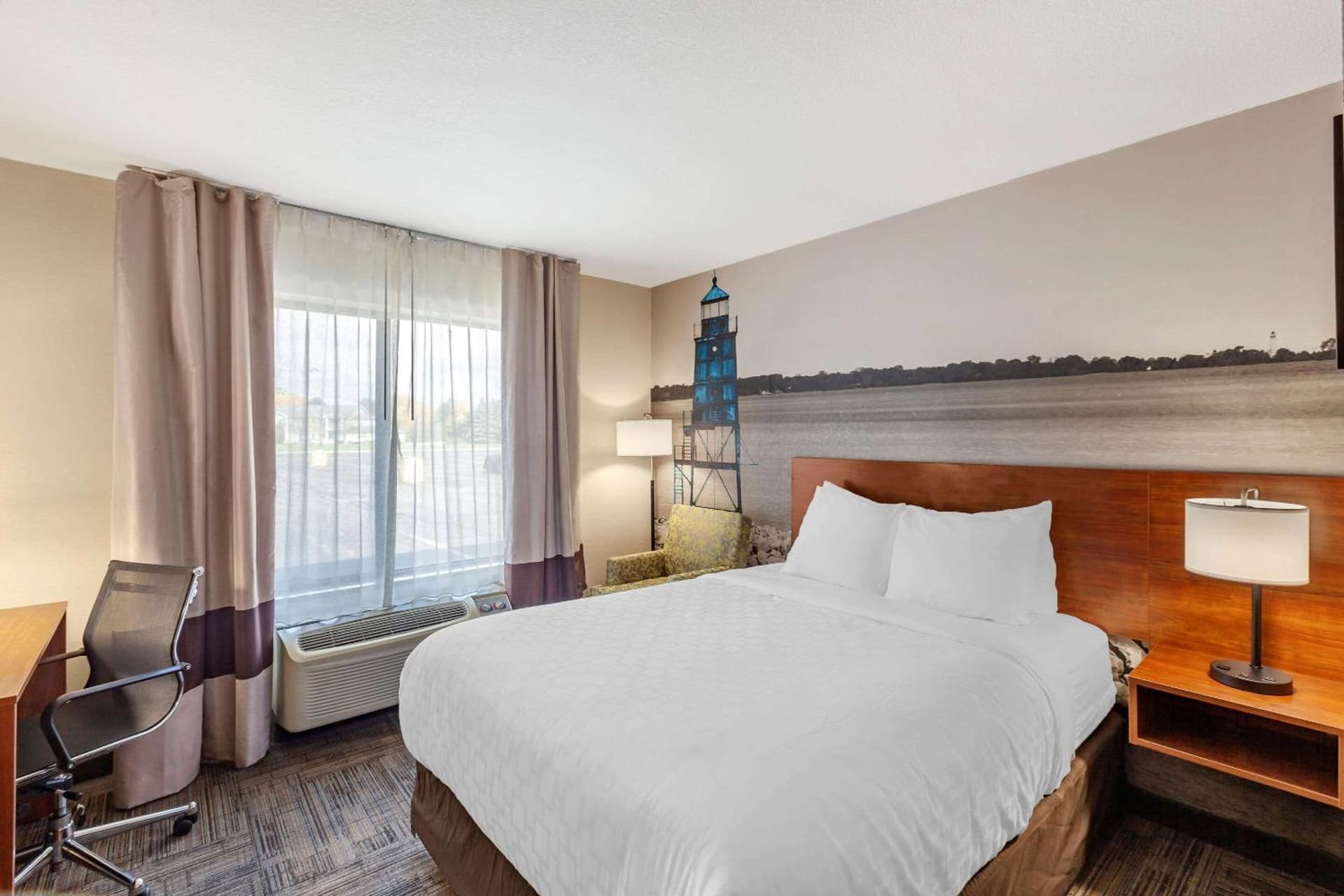 Clarion Pointe Racine - Mount Pleasant gallery photo in Racine, WI — image 32