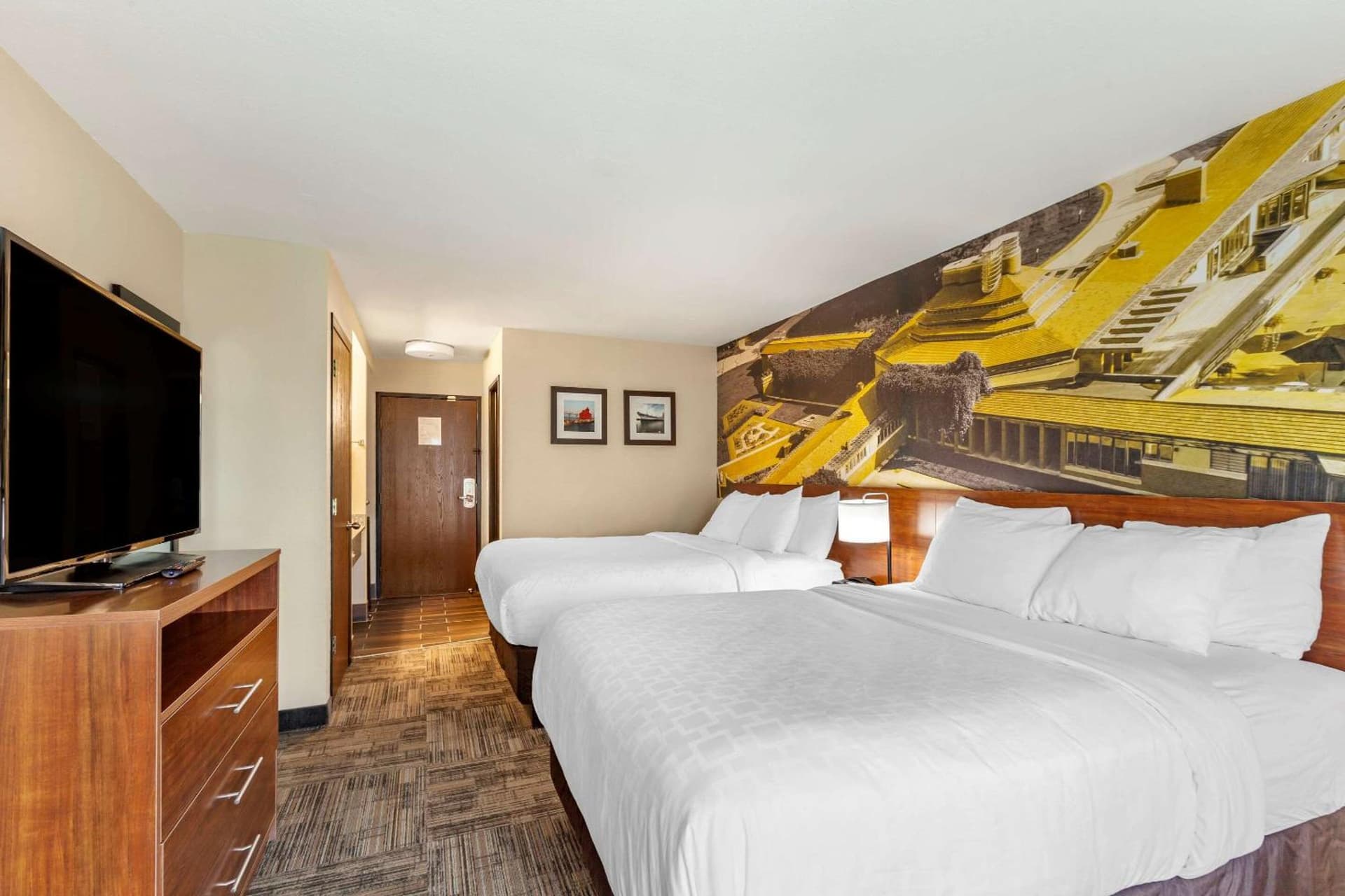 Clarion Pointe Racine - Mount Pleasant gallery photo in Racine, WI — image 15
