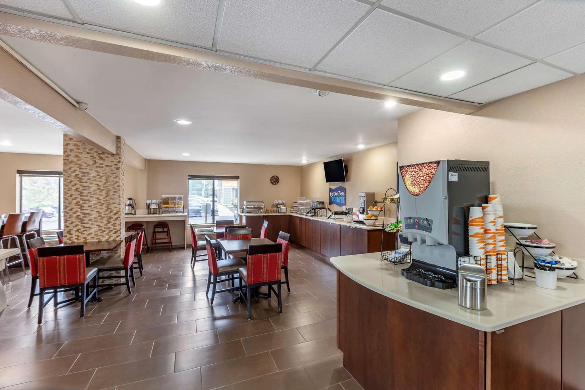 Clarion Pointe Racine - Mount Pleasant gallery photo in Racine, WI — image 19