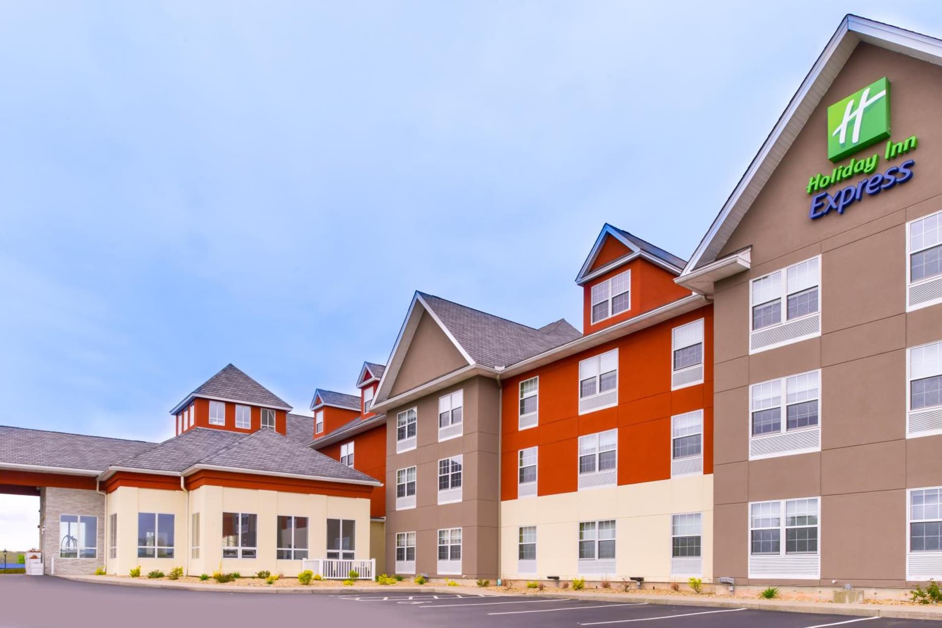 Holiday Inn Express Mystic by IHG gallery photo in Mystic, CT — image 53