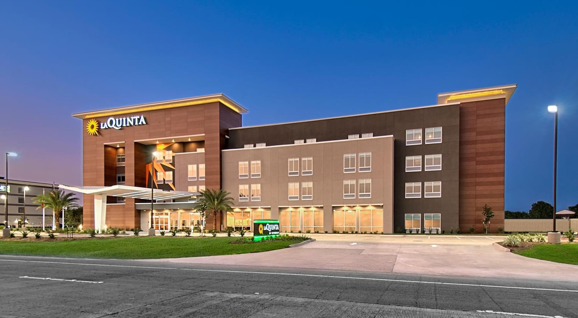 La Quinta Inn & Suites by Wyndham Texas City I 45 Galveston Area gallery photo in Texas City, TX — image 15