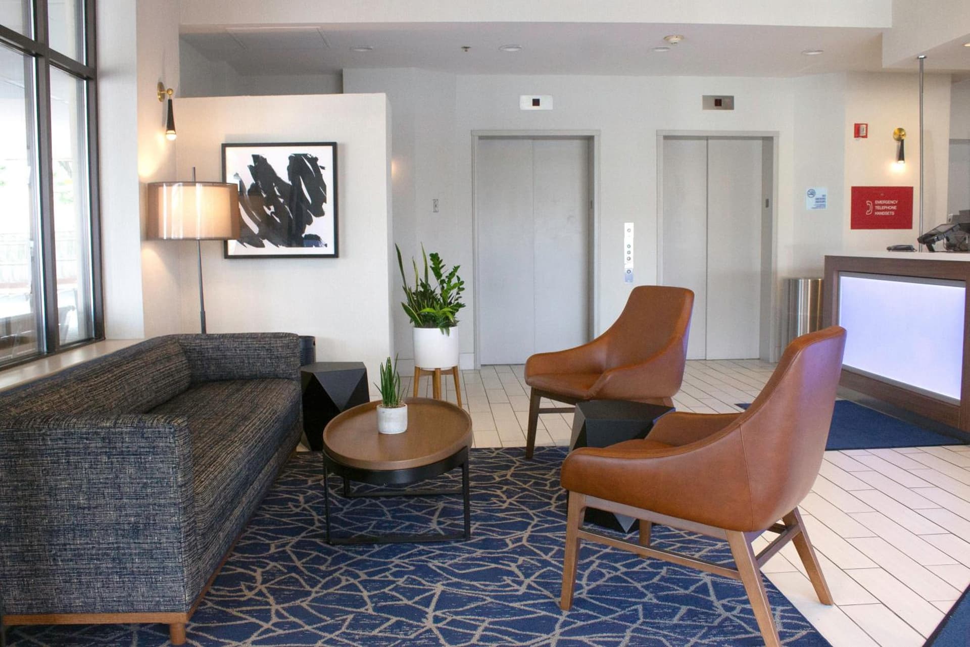Holiday Inn Express & Suites Boston - Cambridge by IHG gallery photo in Cambridge, MA — image 9