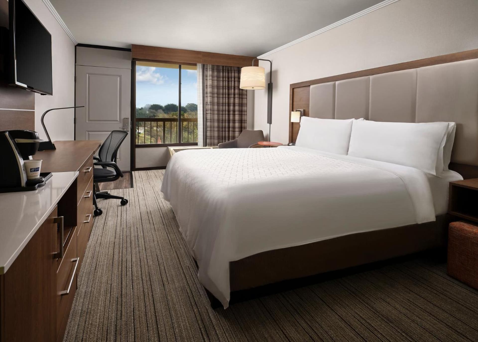 Holiday Inn Express at Monterey Bay by IHG gallery photo in Seaside, CA — image 20