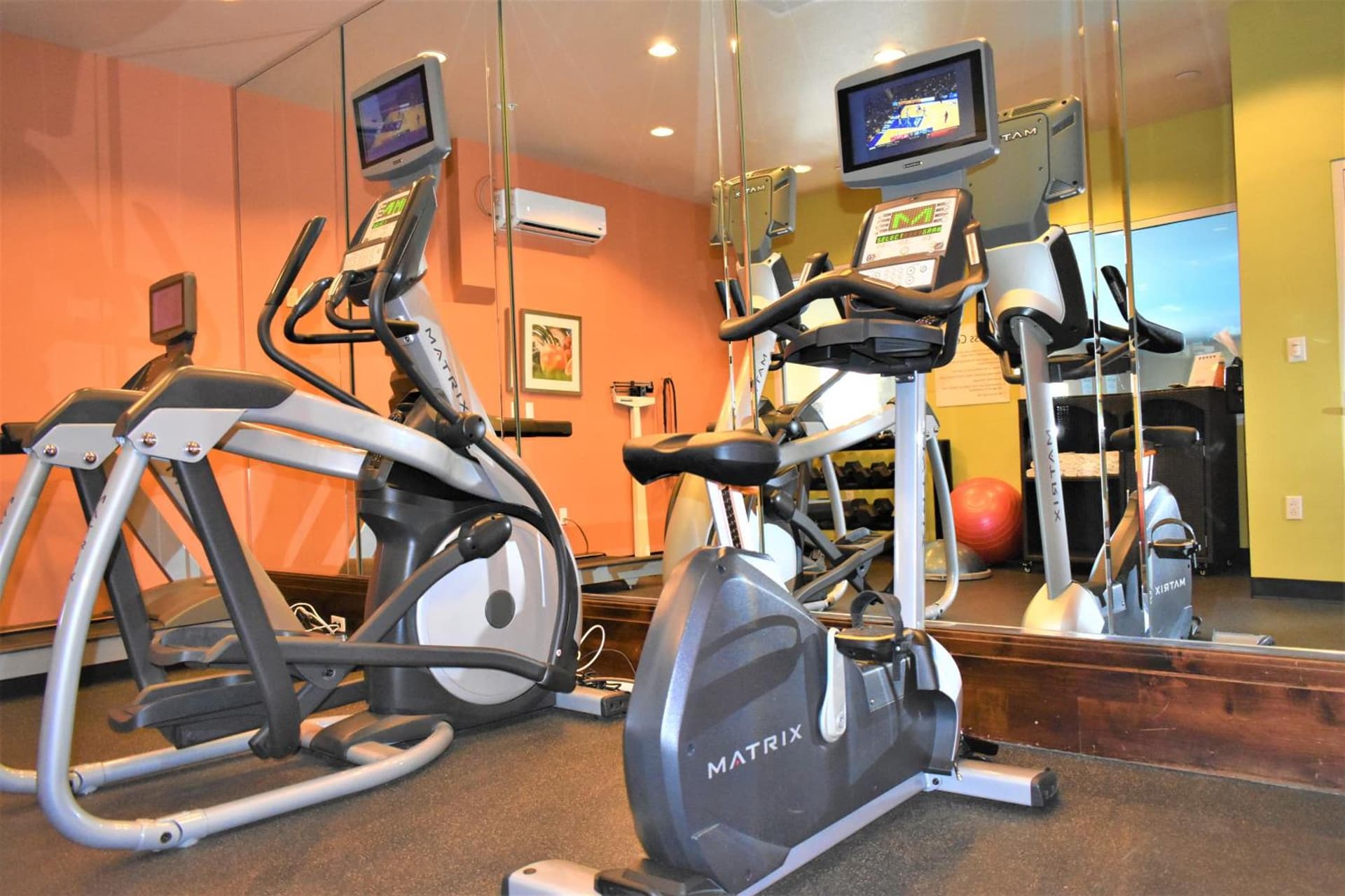 Holiday Inn Express Albuquerque N - Bernalillo by IHG gallery photo in Bernalillo, NM — image 66