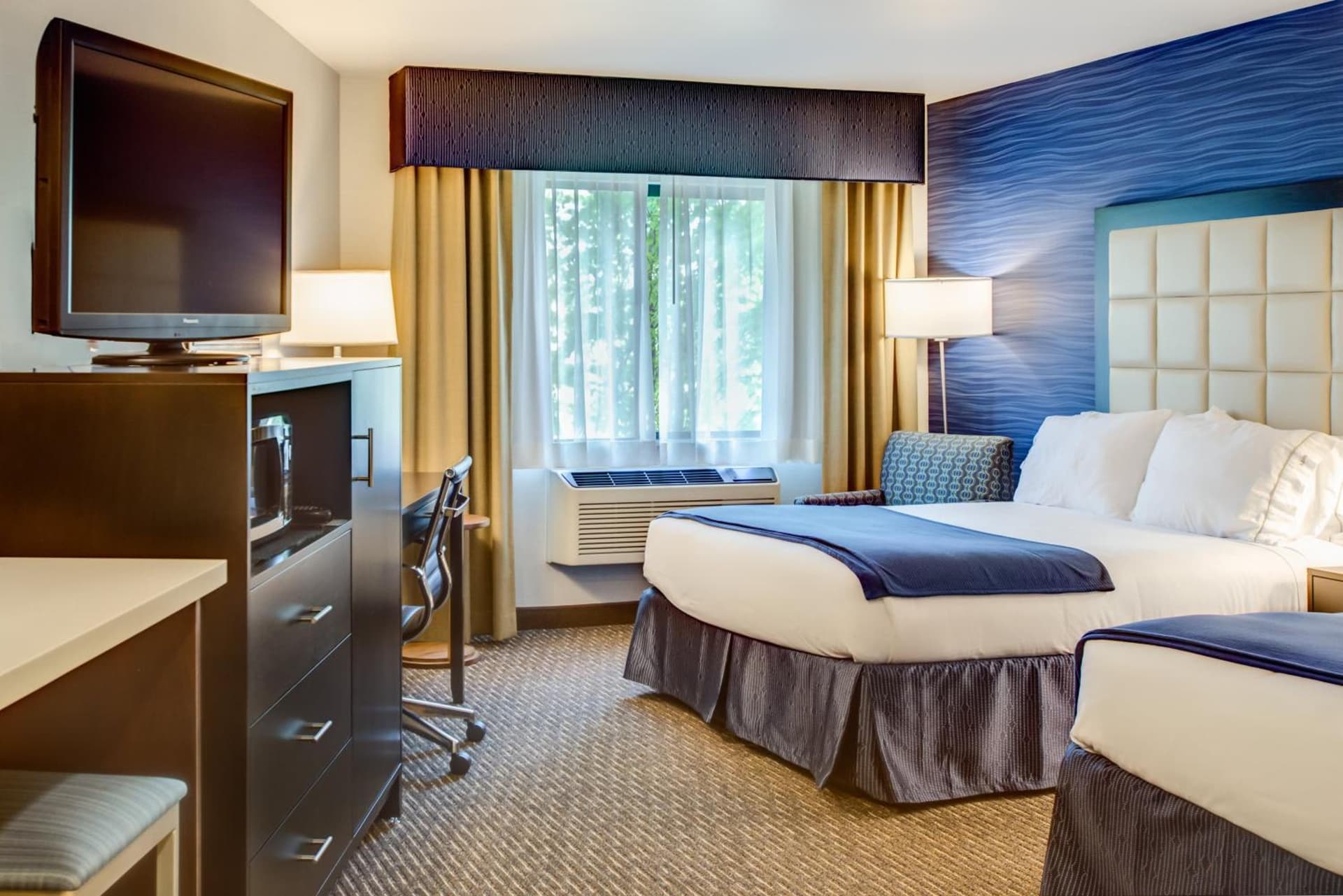 Holiday Inn Express Bellingham by IHG gallery photo in Bellingham, WA — image 33