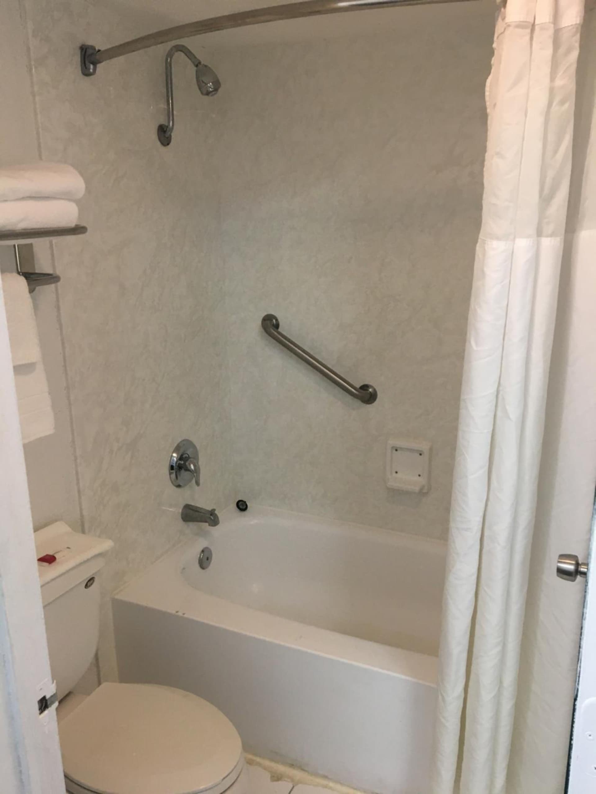 Days Inn by Wyndham Stuart gallery photo in Stuart, FL — image 22
