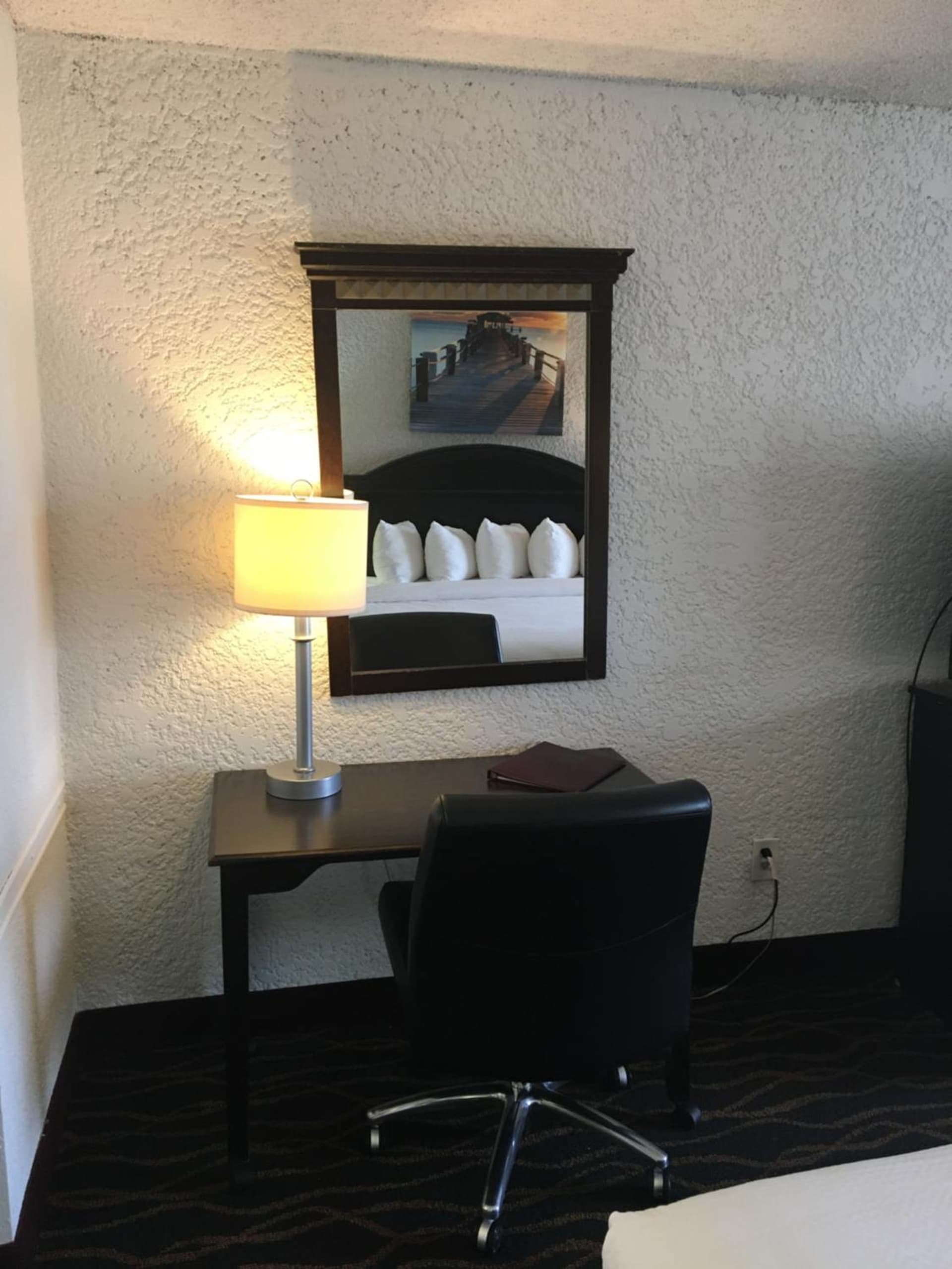 Days Inn by Wyndham Stuart gallery photo in Stuart, FL — image 27