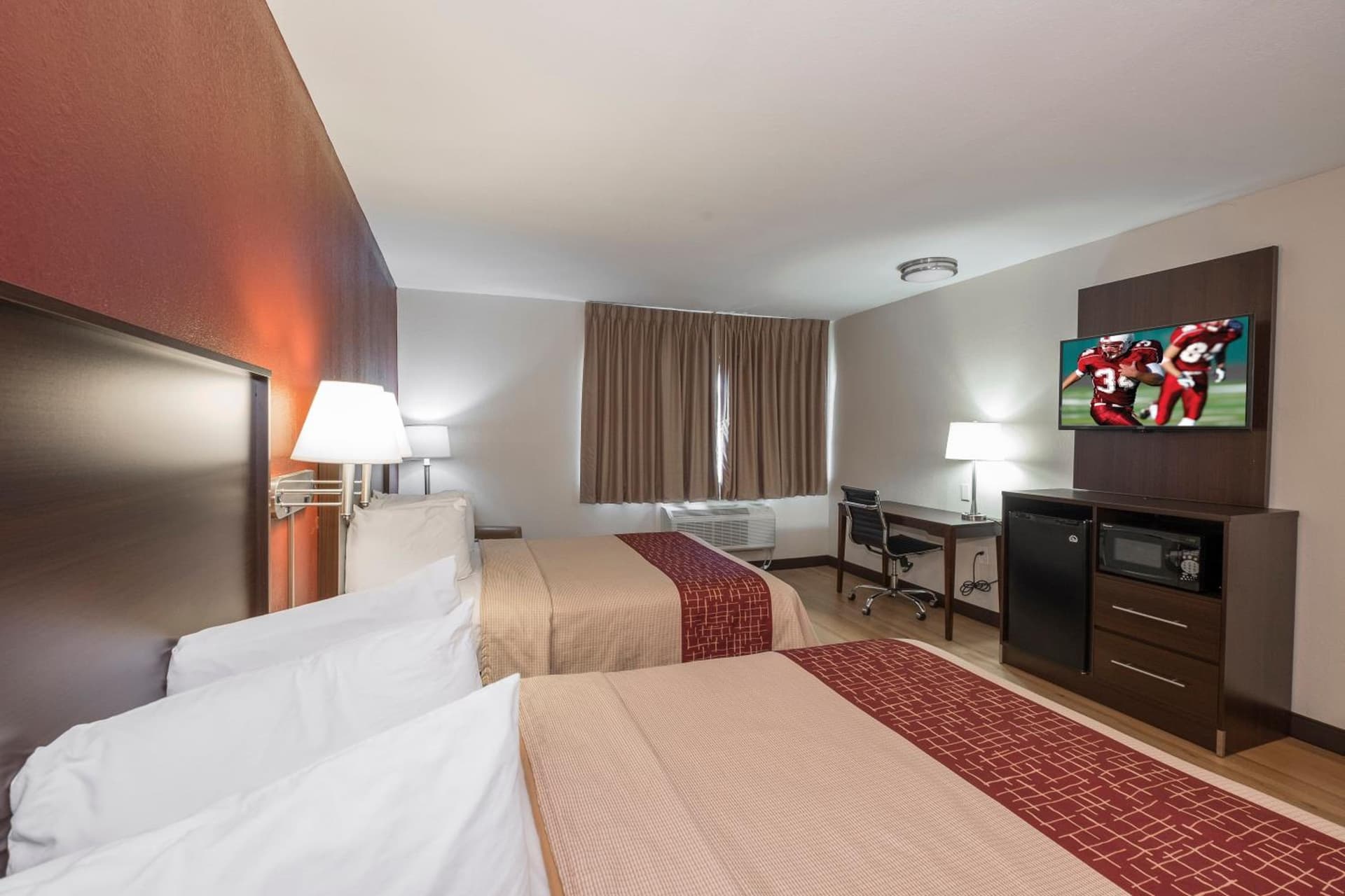 Red Roof Inn PLUS+ Poughkeepsie gallery photo in Poughkeepsie, NY — image 27