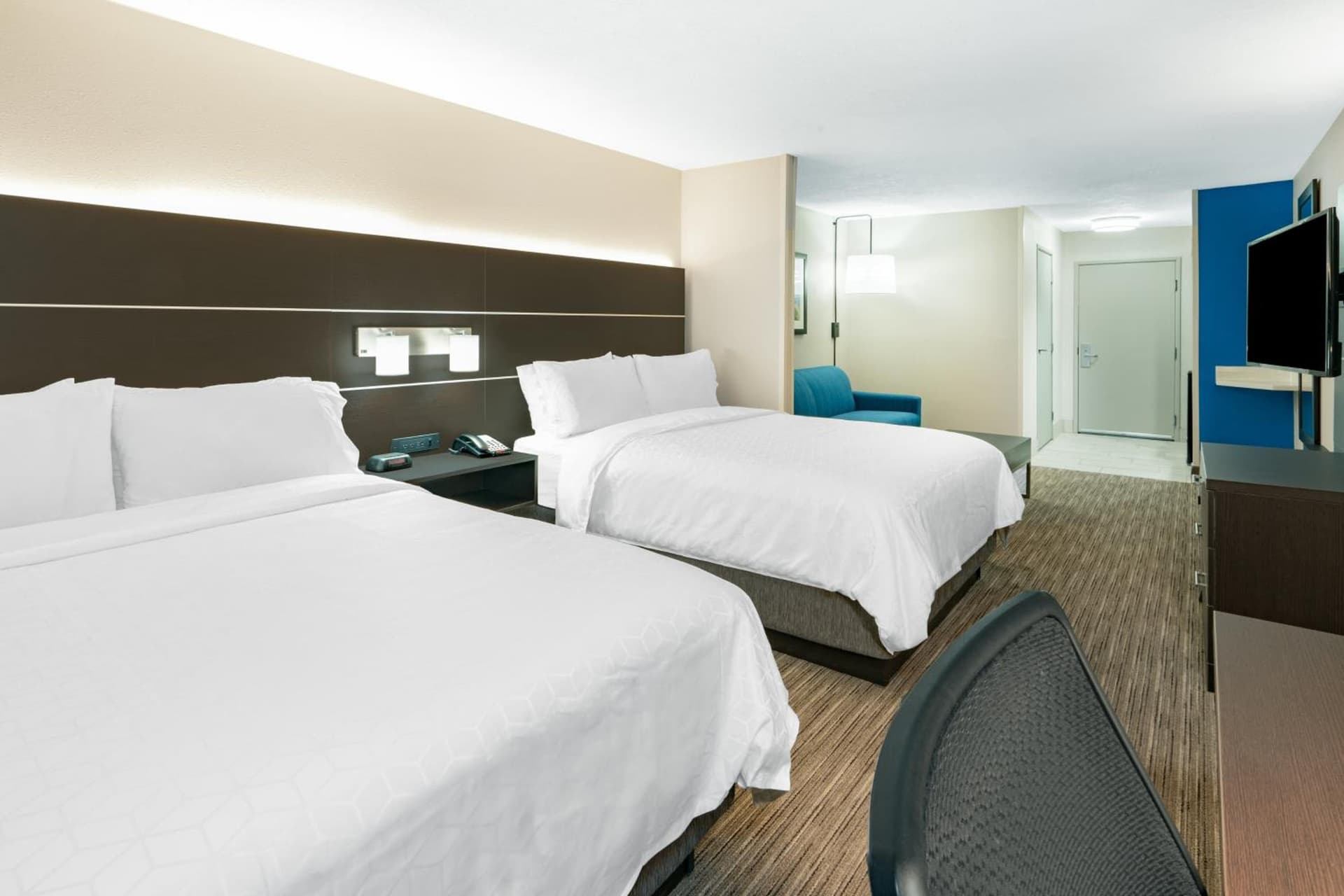 Holiday Inn Express Hotel & Suites Albuquerque - North Balloon Fiesta Park by IHG gallery photo in Albuquerque, NM — image 6