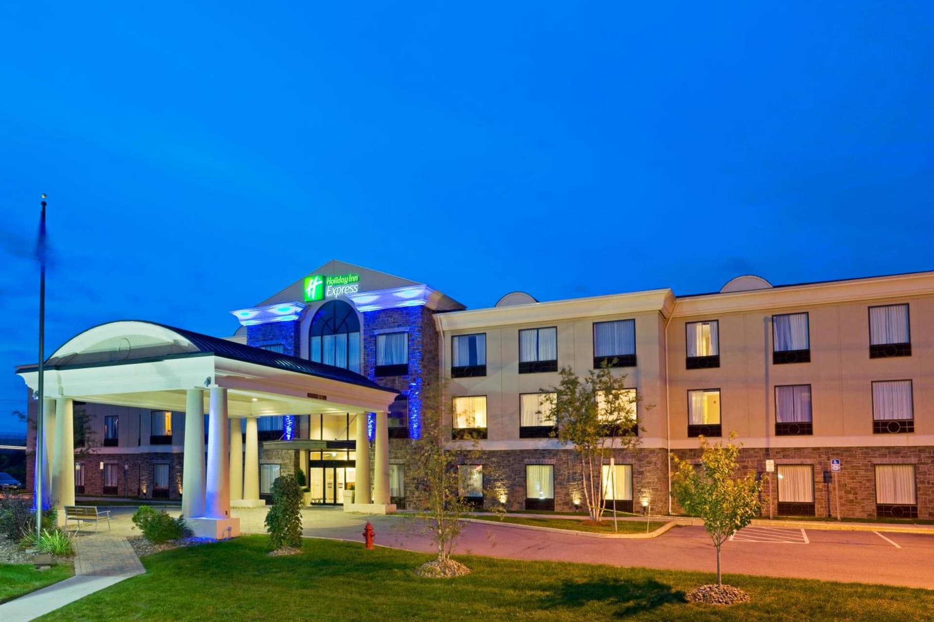 Holiday Inn Express Hotel & Suites Chester by IHG gallery photo in Chester, NY — image 12