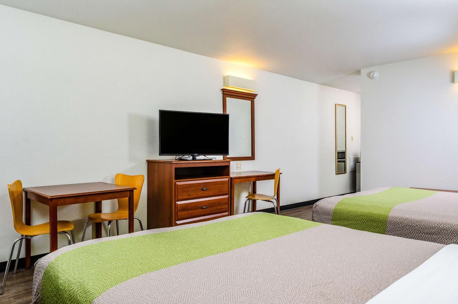 Motel 6 Oakdale, Ca gallery photo in Oakdale, CA — image 42