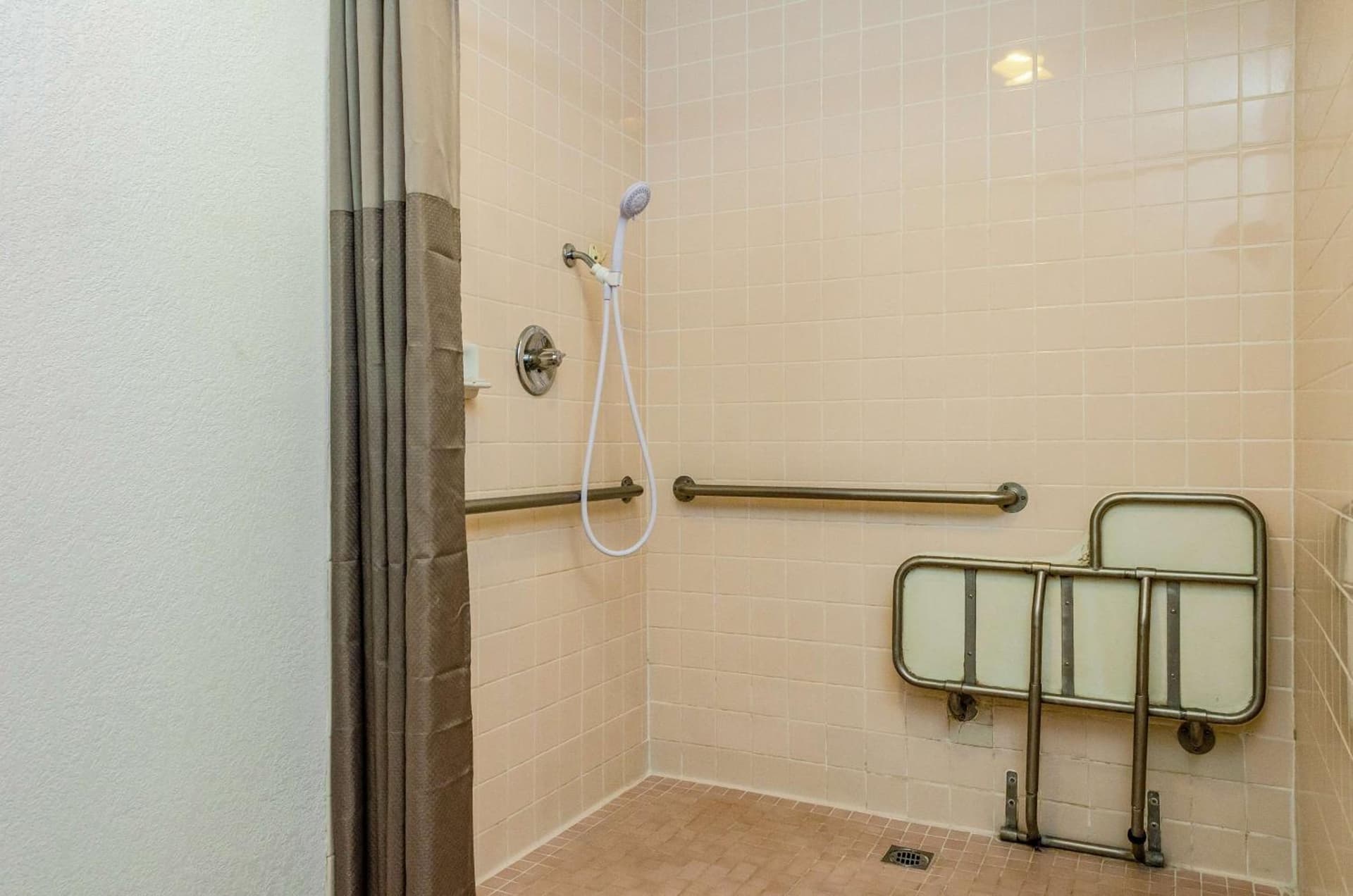 Motel 6 Oakdale, Ca gallery photo in Oakdale, CA — image 18