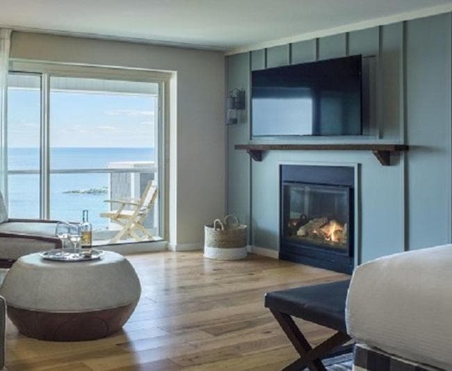 Cliff House Maine gallery photo in Cape Neddick, ME — image 20
