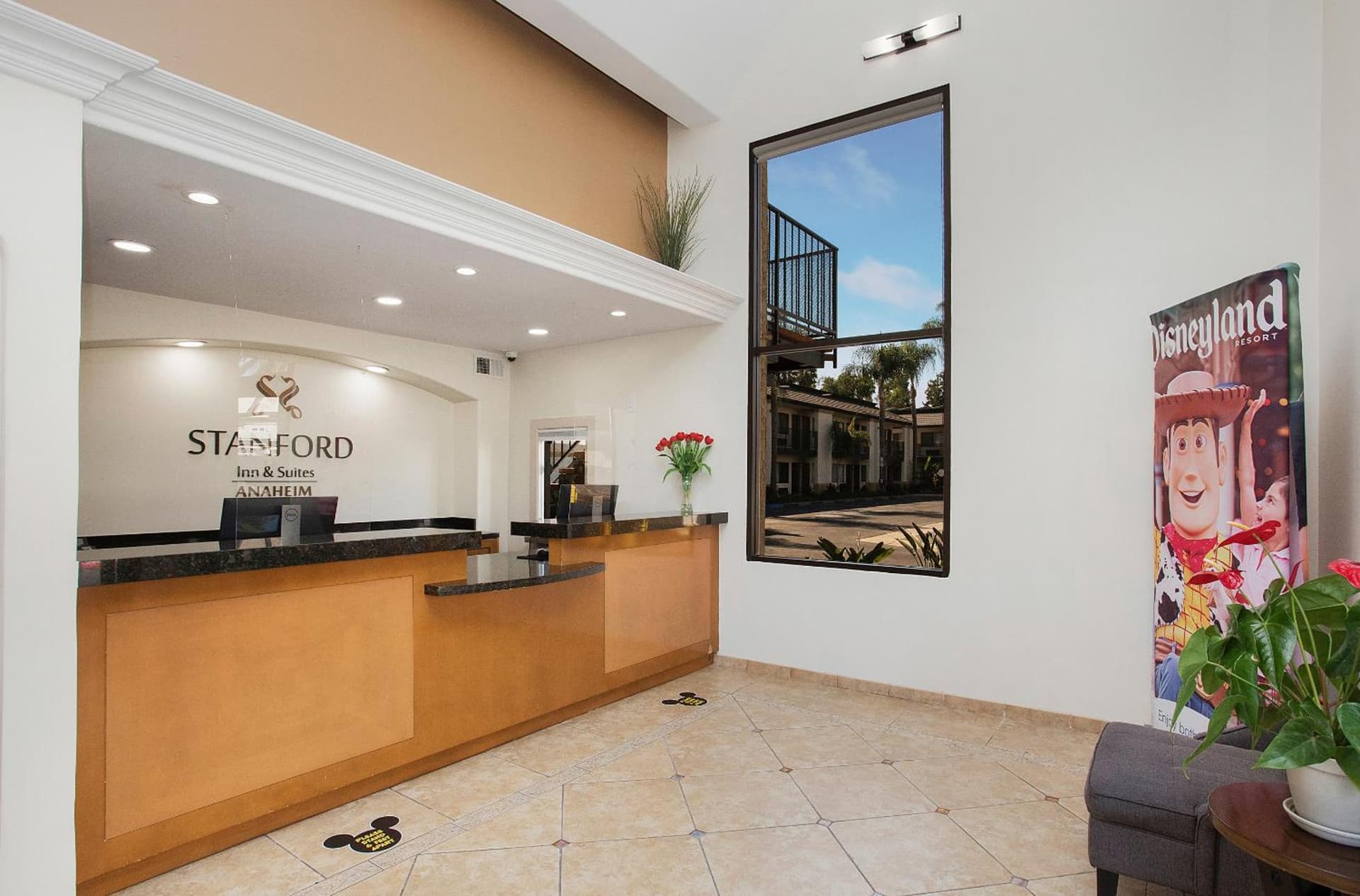 Stanford Inn & Suites Anaheim gallery photo in Anaheim, CA — image 36