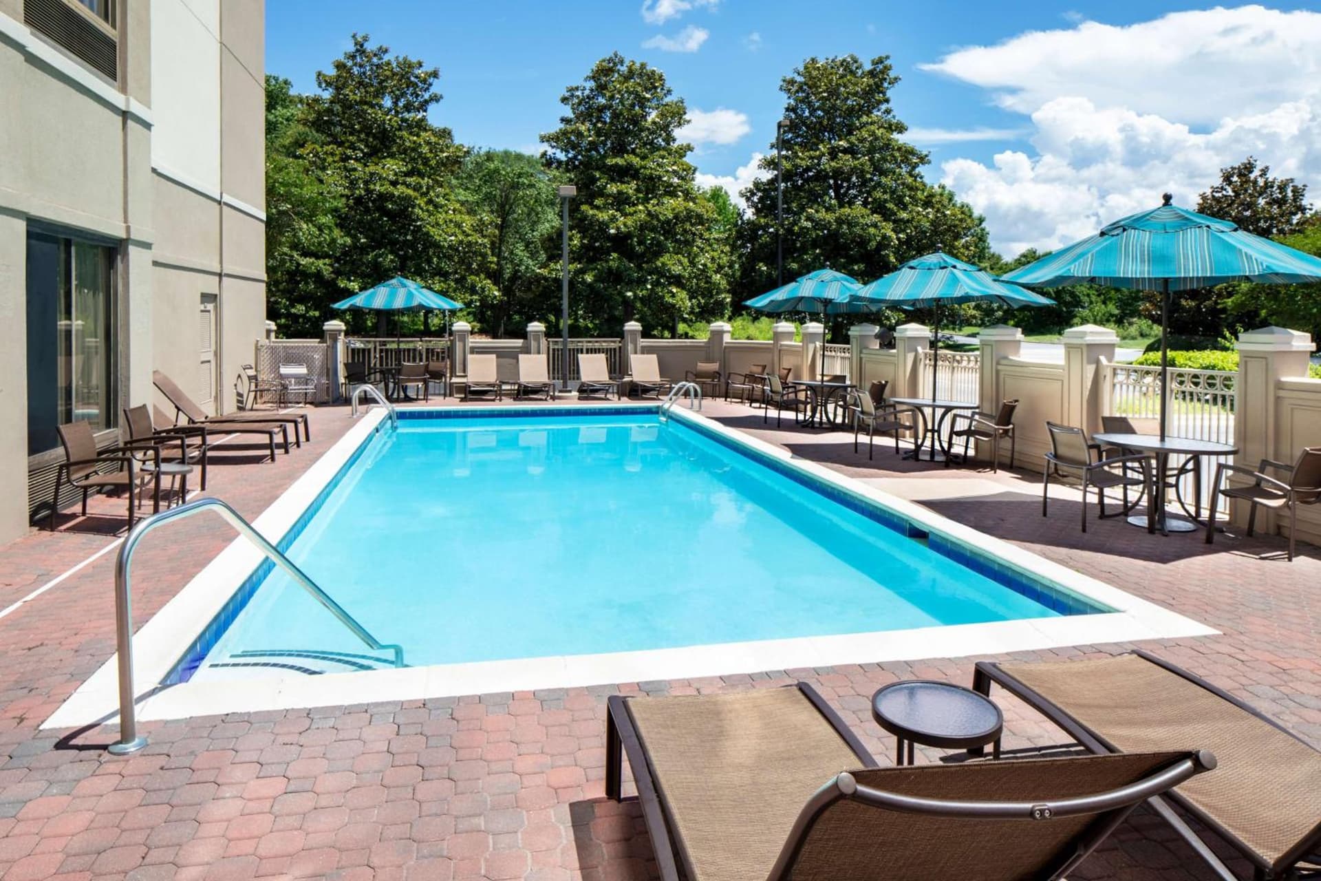 Hyatt Place Greenville/Haywood gallery photo in Greenville, SC — image 11