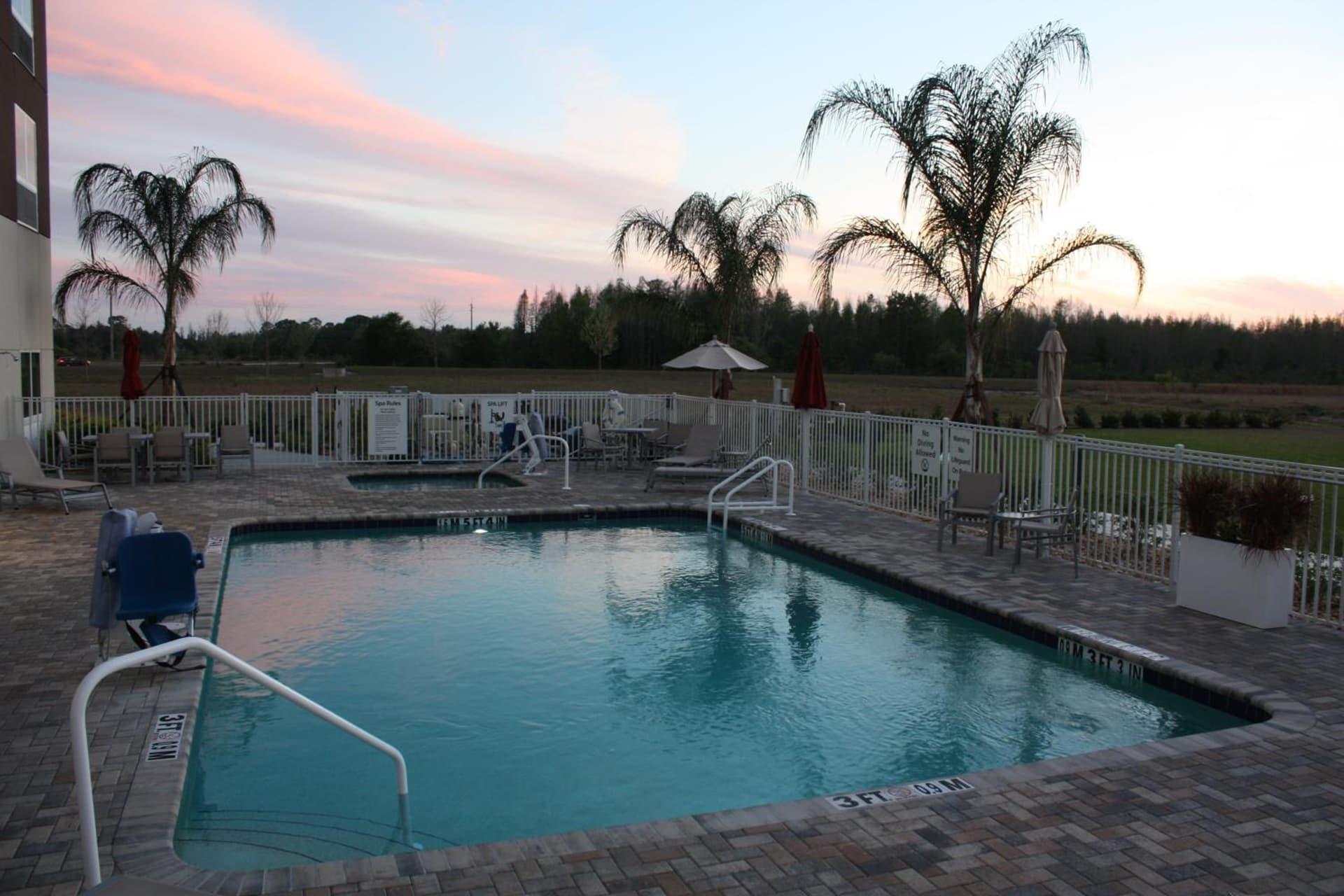 Holiday Inn Express & Suites Trinity by IHG gallery photo in Trinity, FL — image 27