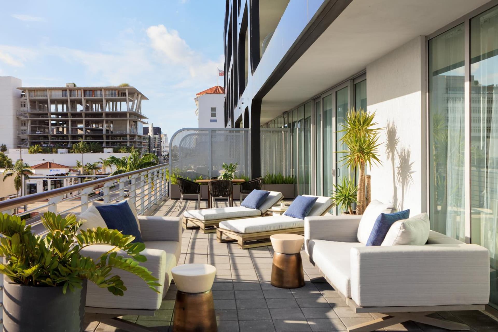 Kimpton - Hotel Palomar South Beach by IHG gallery photo in Miami Beach, FL — image 37