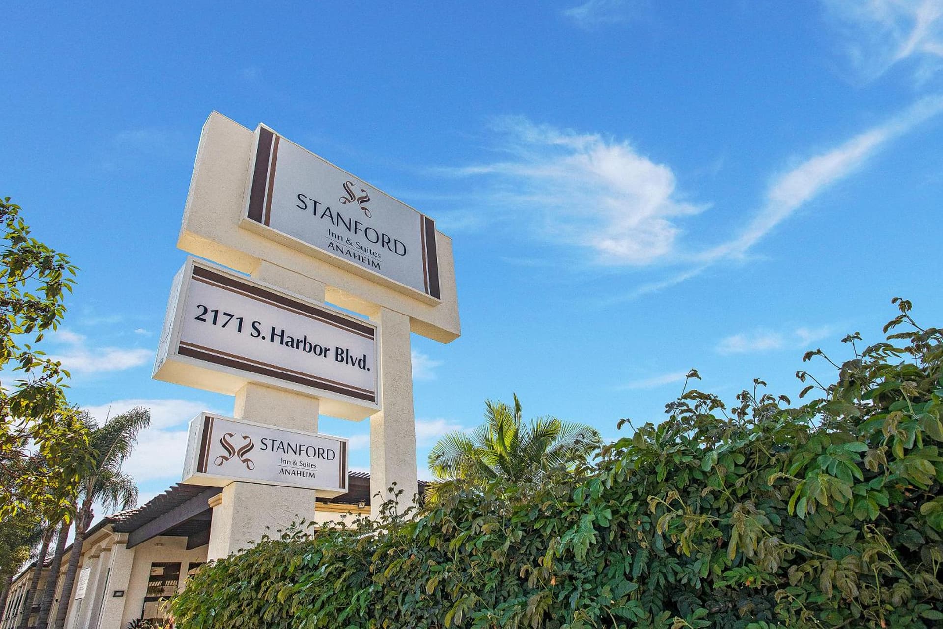 Stanford Inn & Suites Anaheim gallery photo in Anaheim, CA — image 28