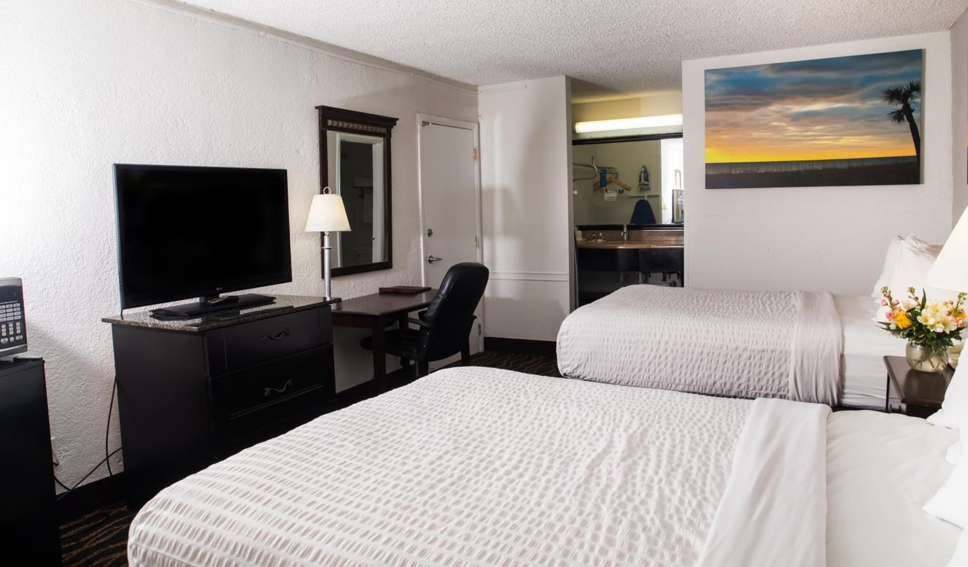 Days Inn by Wyndham Stuart gallery photo in Stuart, FL — image 12