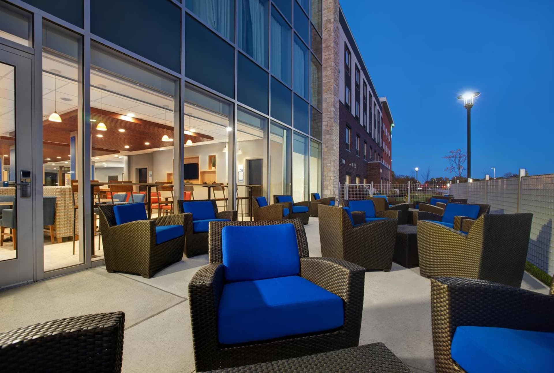 Holiday Inn Express & Suites - Milwaukee - Brookfield by IHG gallery photo in Brookfield, WI — image 37