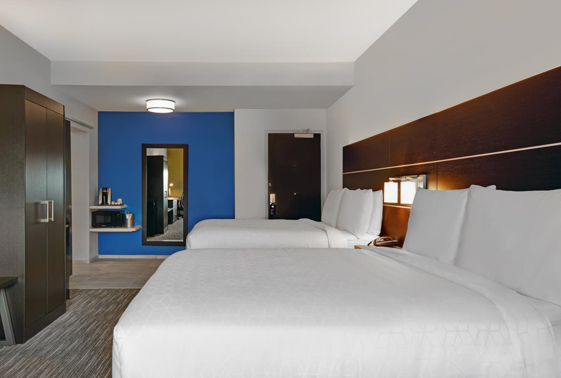 Holiday Inn Express & Suites - Milwaukee - Brookfield by IHG gallery photo in Brookfield, WI — image 63