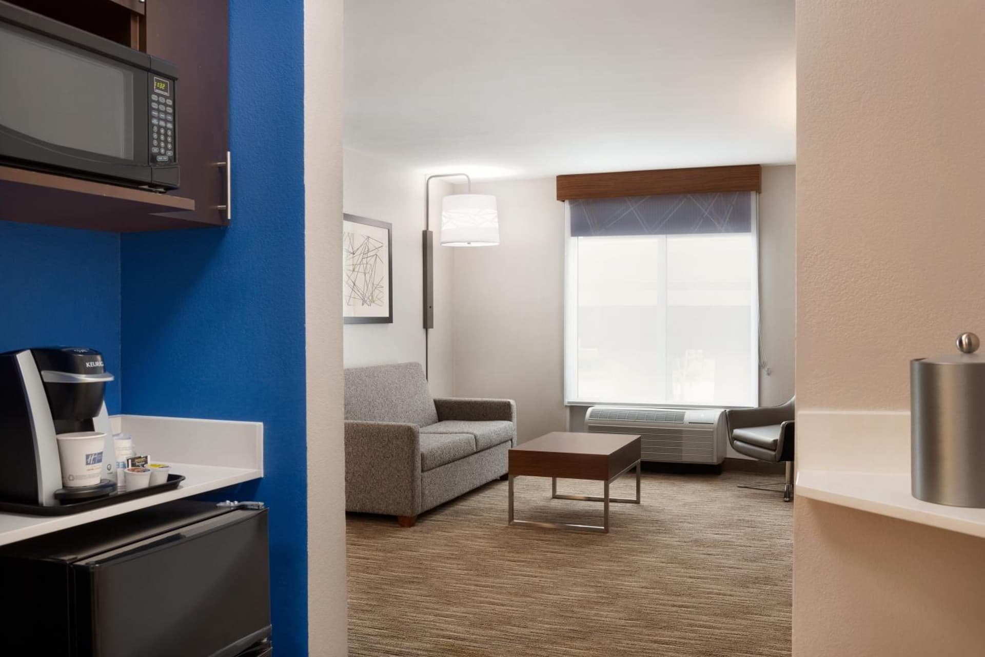 Holiday Inn Express & Suites Auburn - University Area by IHG gallery photo in Auburn, AL — image 20