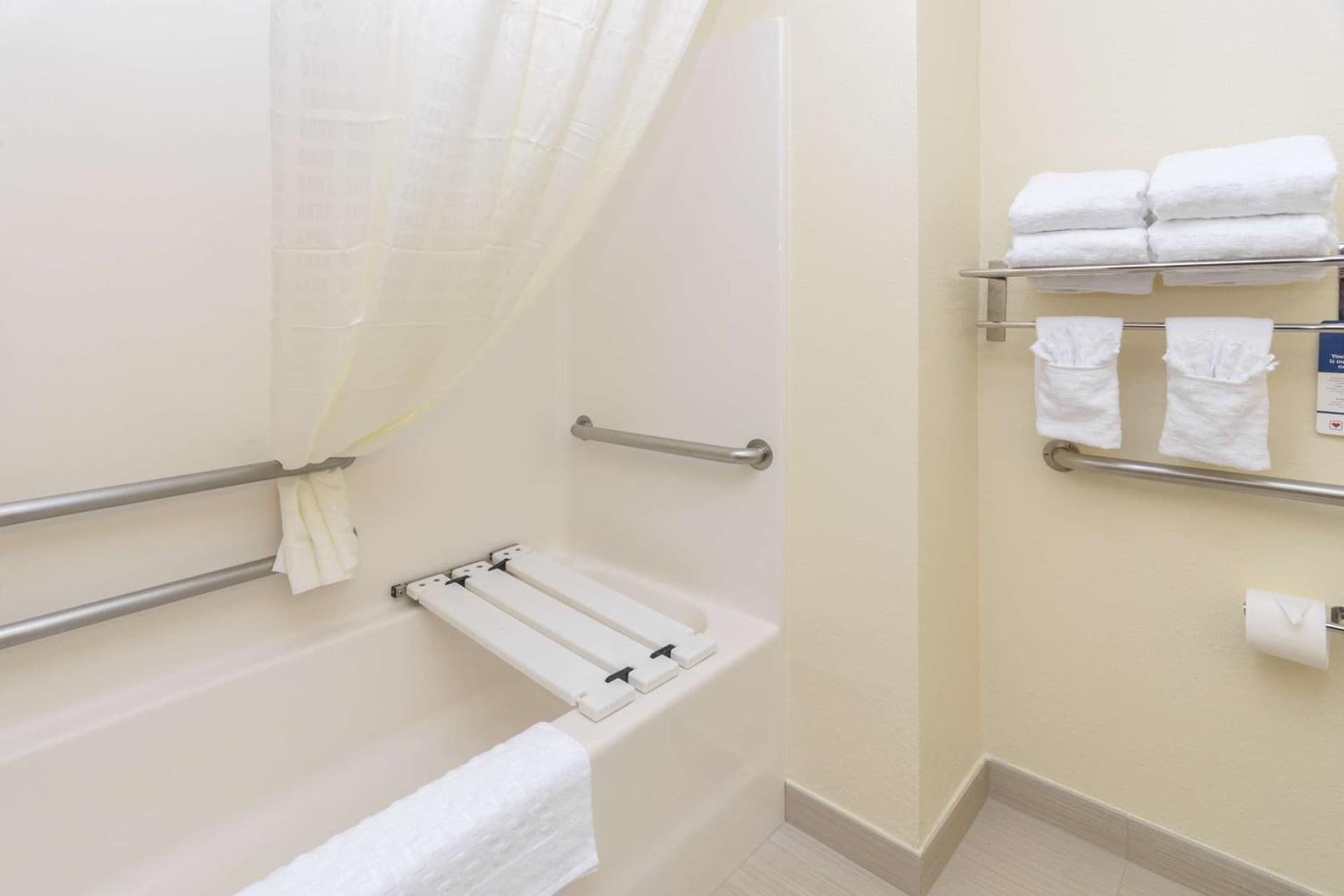 Best Western Concord Inn and Suites gallery photo in Concord, NH — image 60
