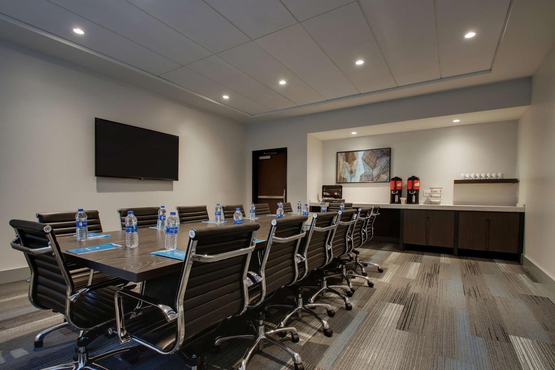 Hyatt House Oak Brook gallery photo in Oak Brook, IL — image 10
