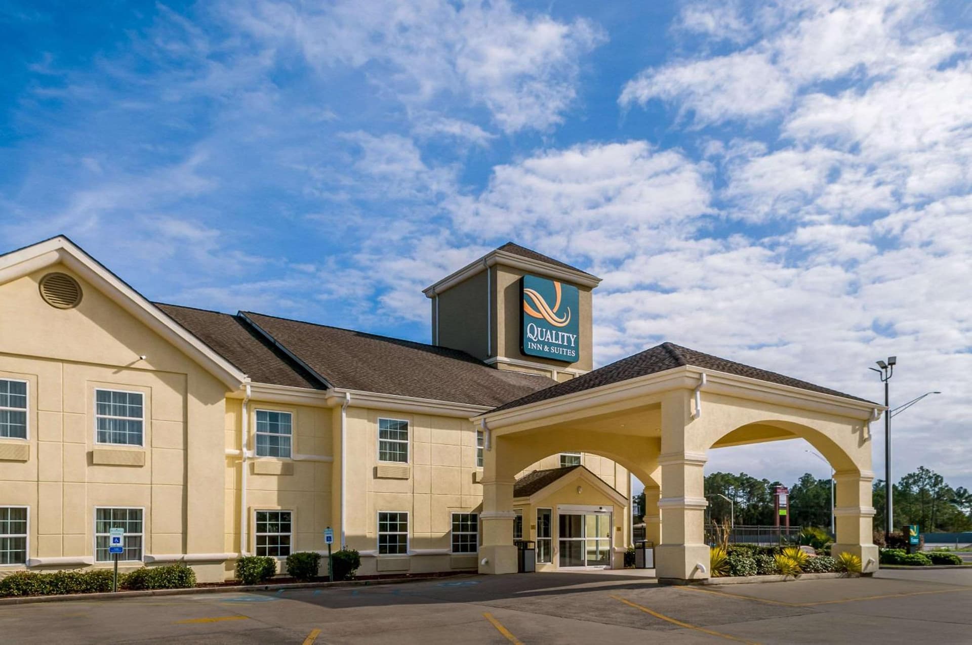 Quality Inn & Suites Slidell gallery photo in Slidell, LA — image 9