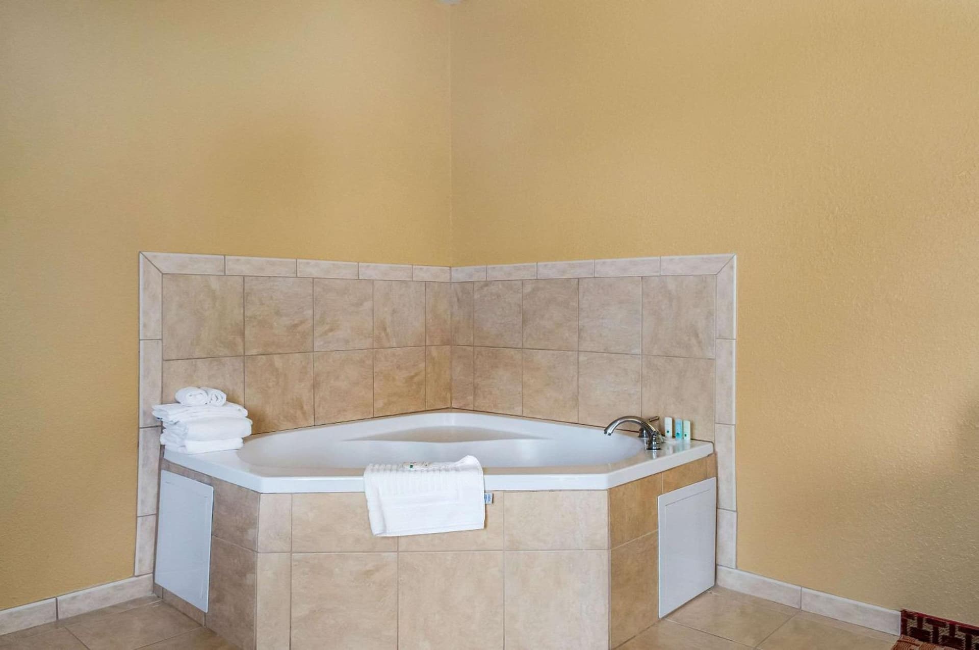 Quality Inn & Suites Slidell gallery photo in Slidell, LA — image 36