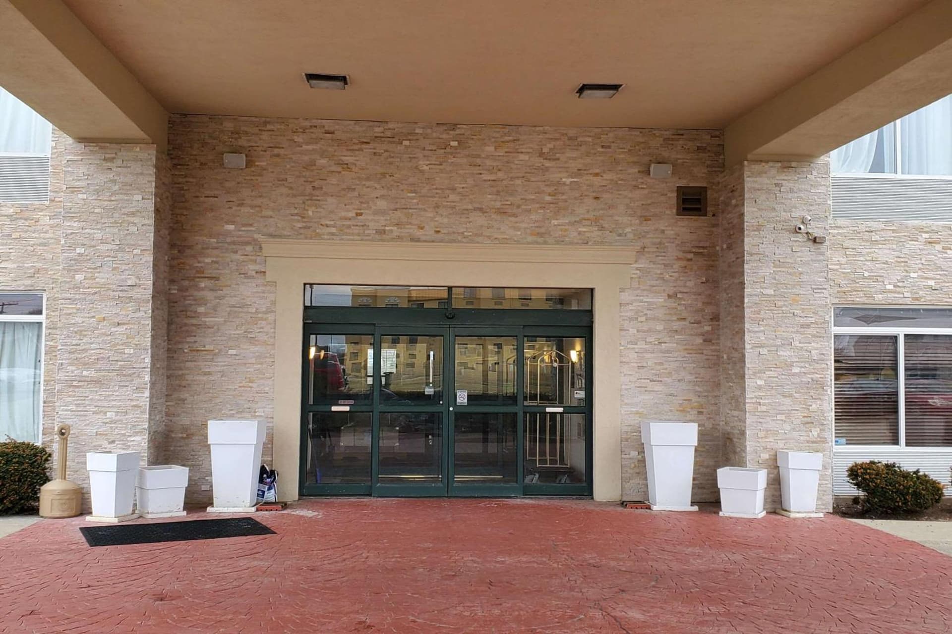 Comfort Inn & Suites Decatur-Forsyth featured exterior or lobby in Forsyth, IL — similar hotel