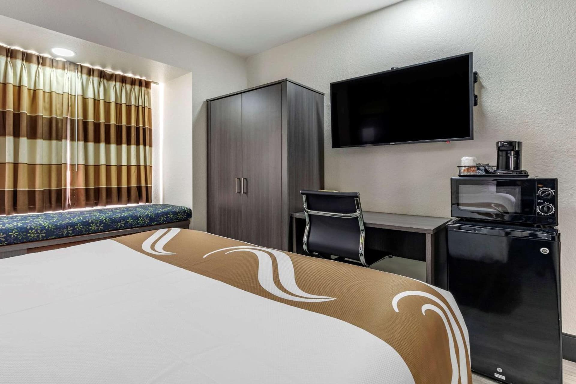 Quality Inn & Suites Longview I-20 gallery photo in Longview, TX — image 28