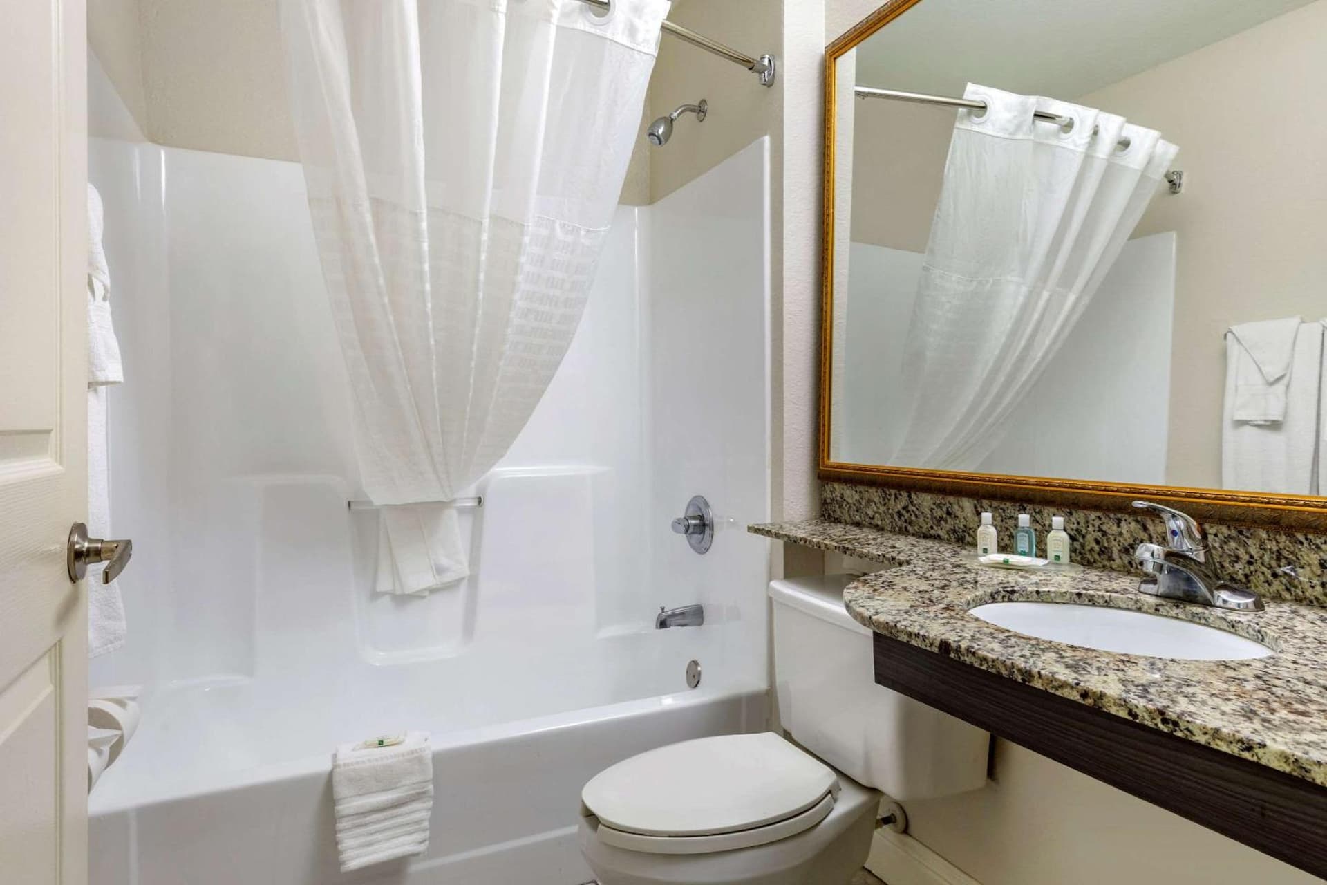 Quality Inn & Suites Longview I-20 gallery photo in Longview, TX — image 22