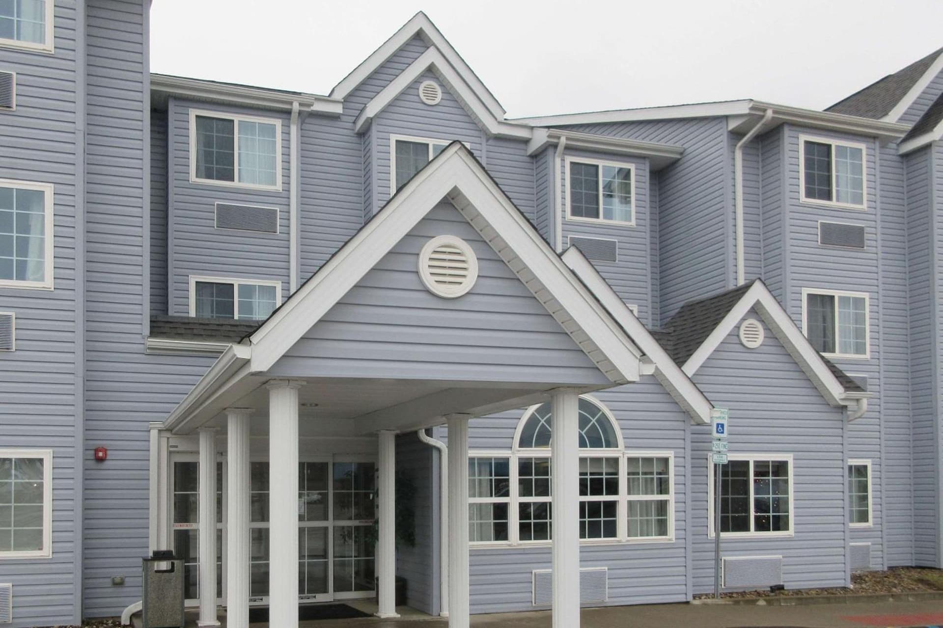Quality Inn & Suites Caldwell I-77 featured exterior or lobby in Caldwell, OH — similar hotel
