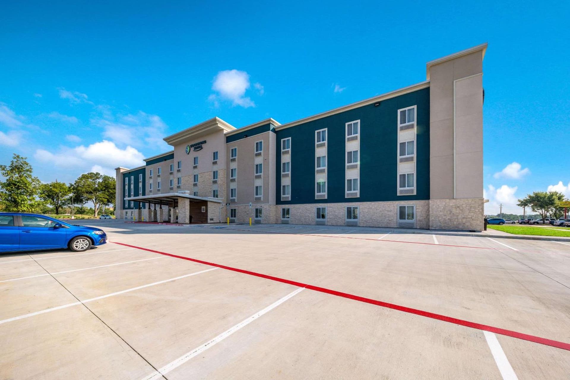 WoodSpring Suites Dallas Plano Central Legacy Drive property views in Plano, TX — gallery photo 3