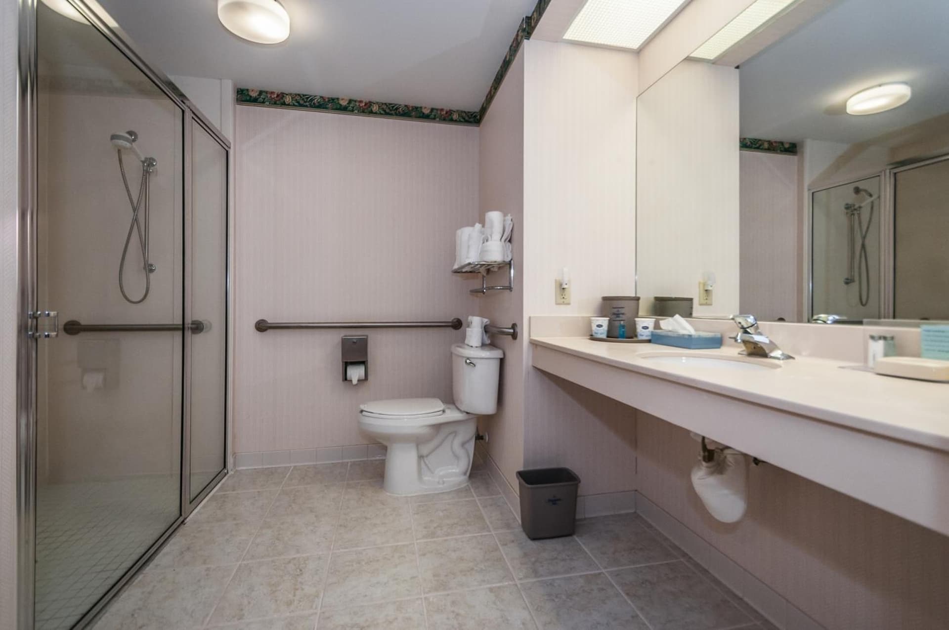 Holiday Inn - St. Petersburg West by IHG interior in St Petersburg, FL — gallery photo 2
