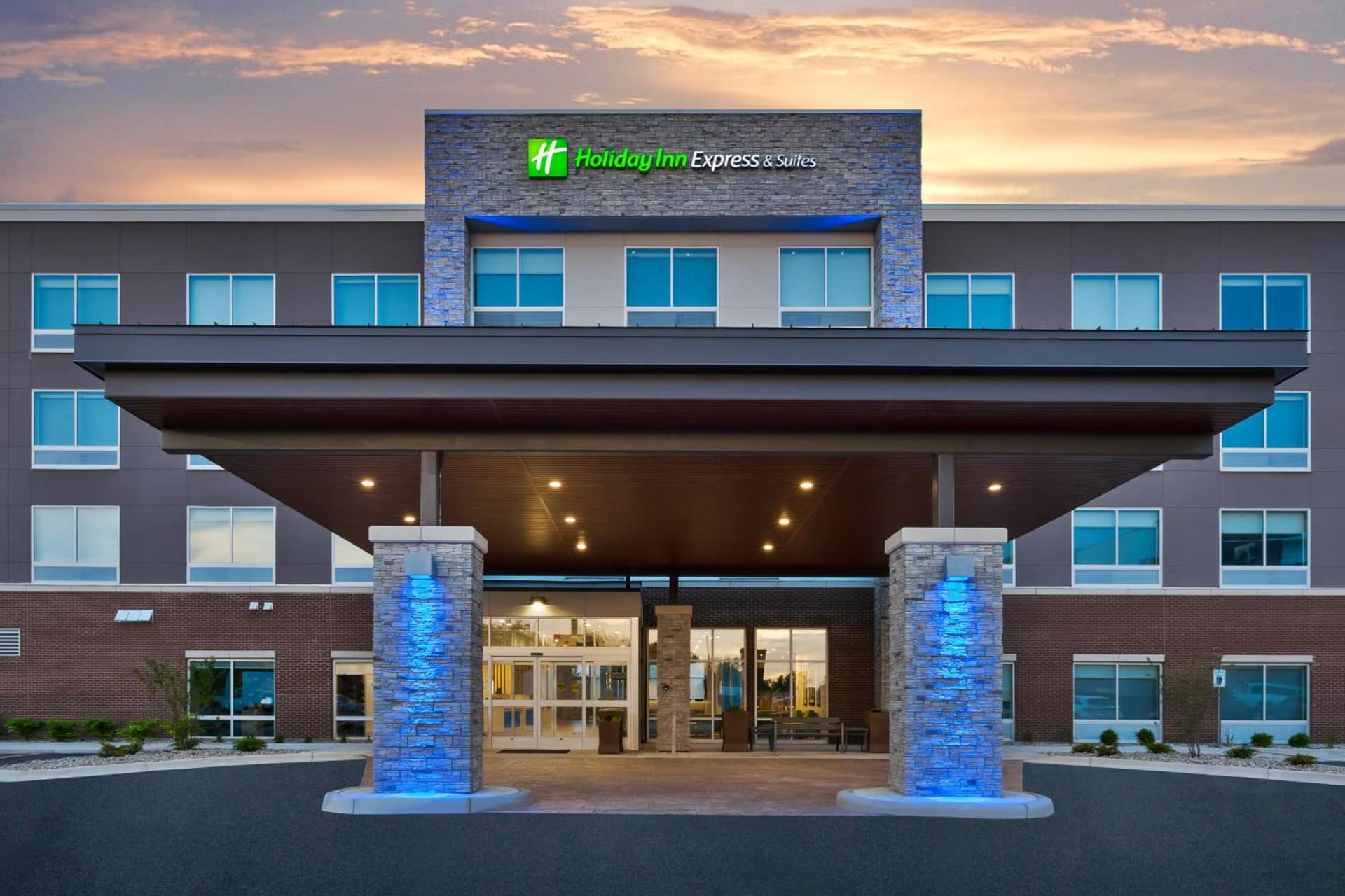 Holiday Inn Express & Suites - Grand Rapids Airport - South by IHG gallery photo in Grand Rapids, MI — image 52