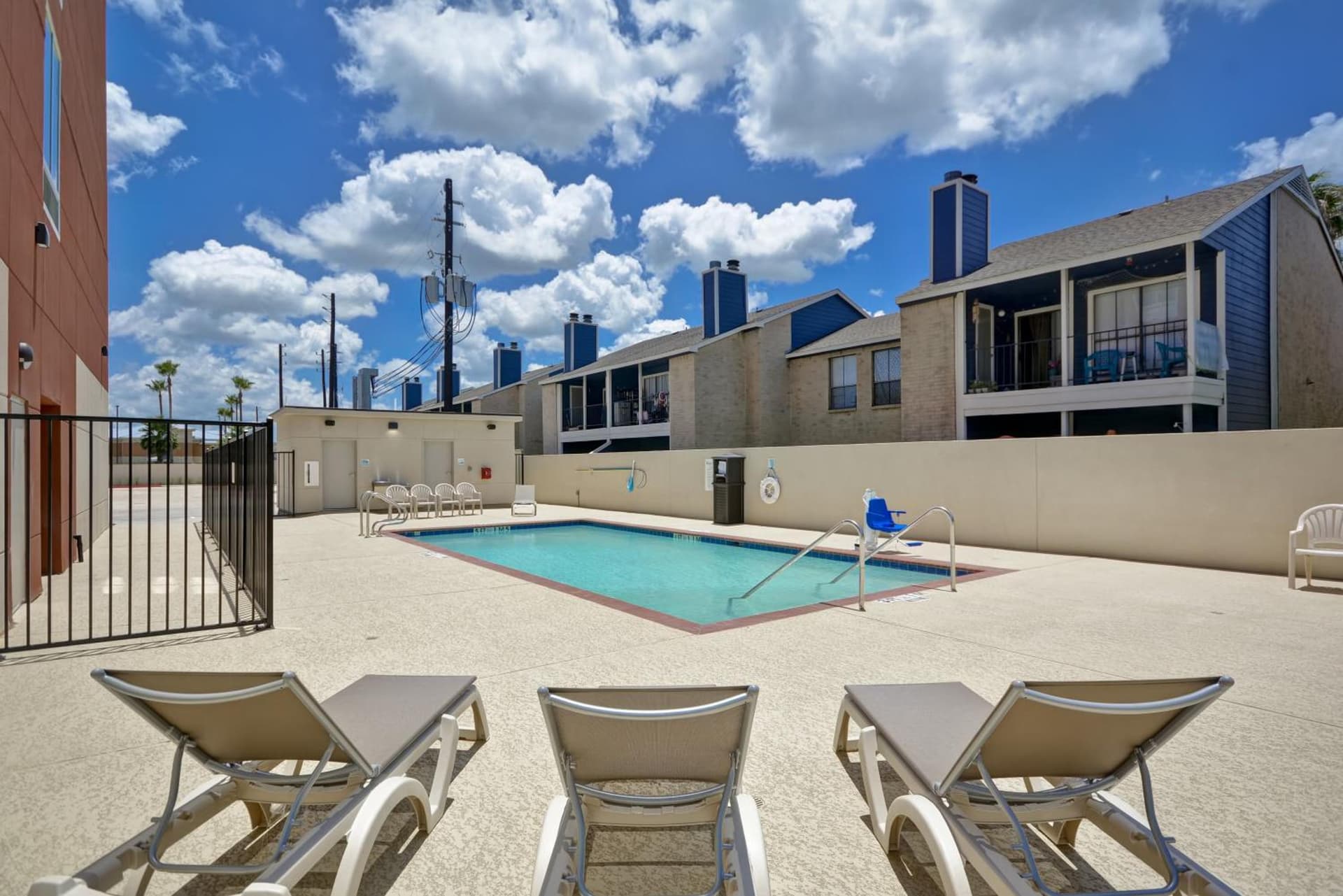 Holiday Inn Express & Suites - Houston NASA - Boardwalk Area by IHG gallery photo in Seabrook, TX — image 19