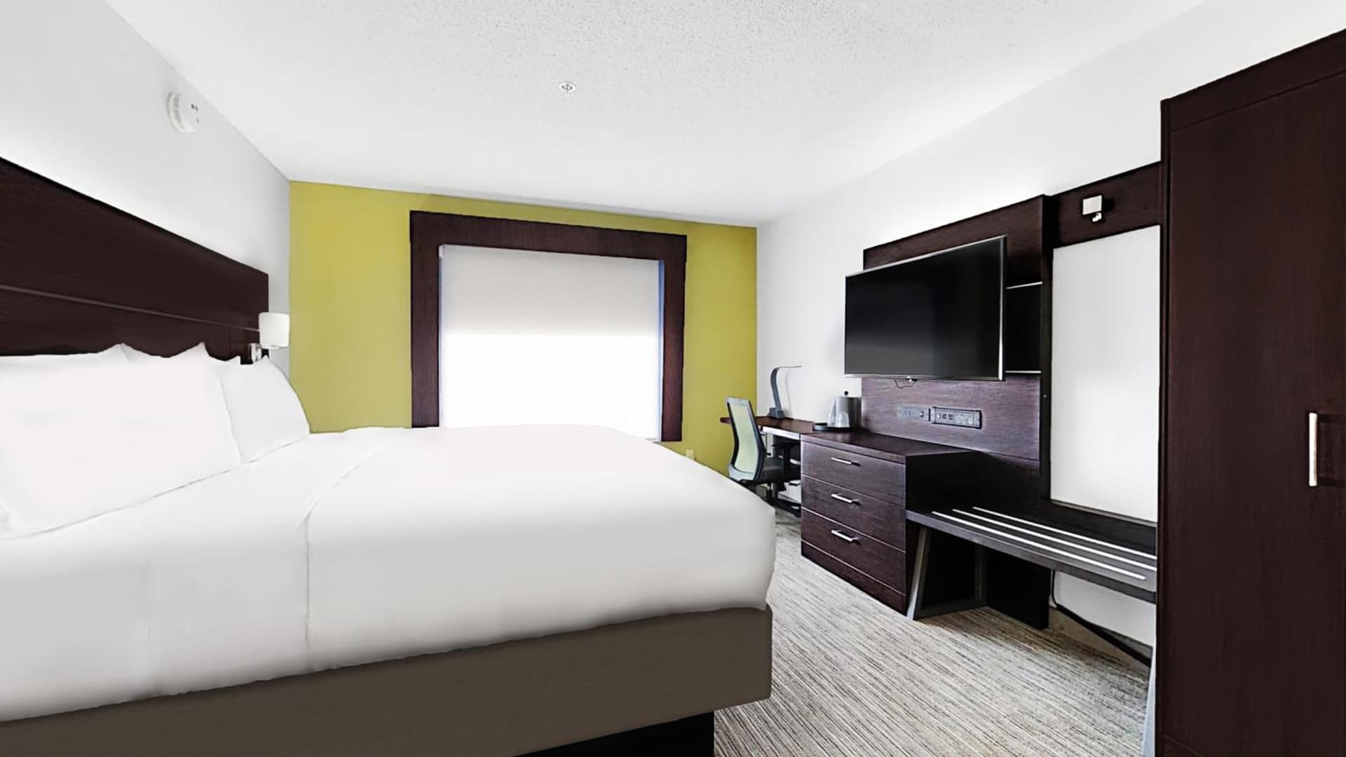 Holiday Inn Express & Suites - Chalmette - New Orleans S by IHG gallery photo in Chalmette, LA — image 9