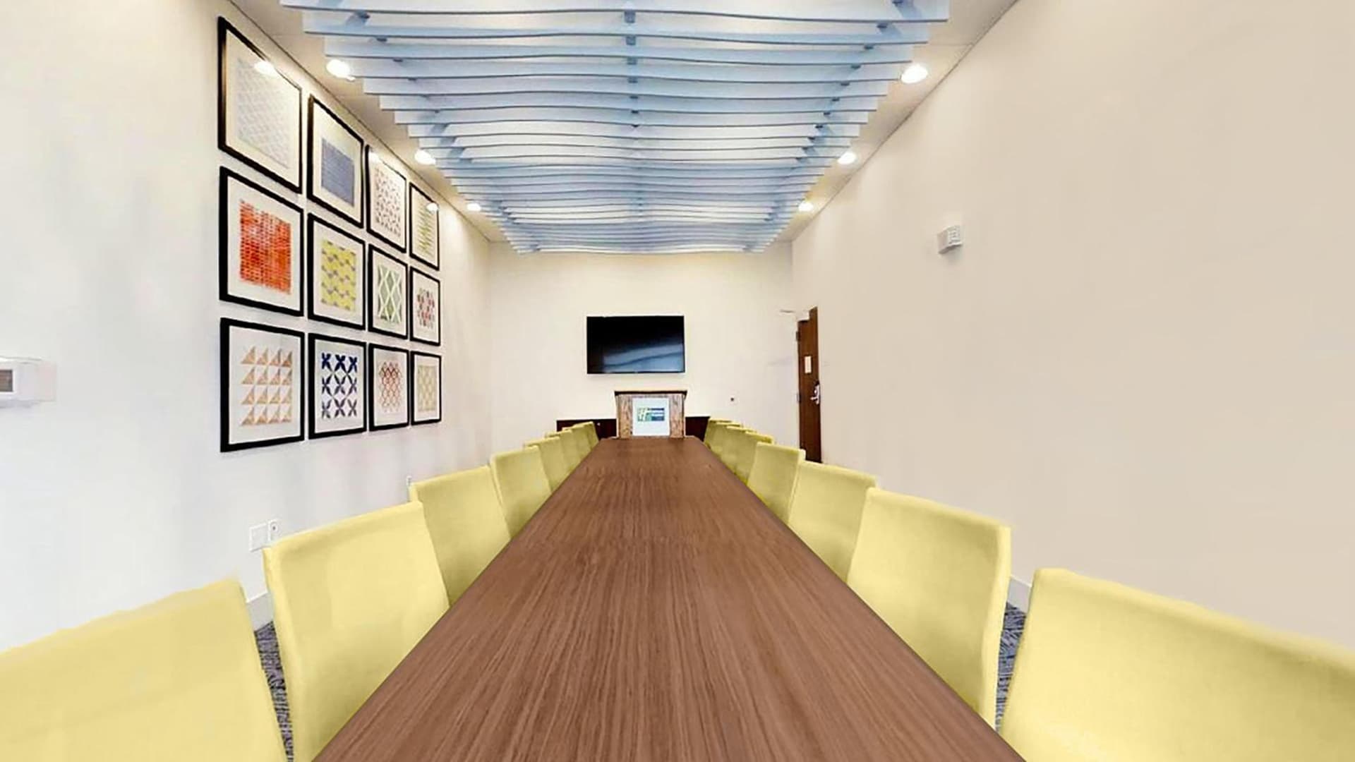 Holiday Inn Express & Suites - Chalmette - New Orleans S by IHG gallery photo in Chalmette, LA — image 28