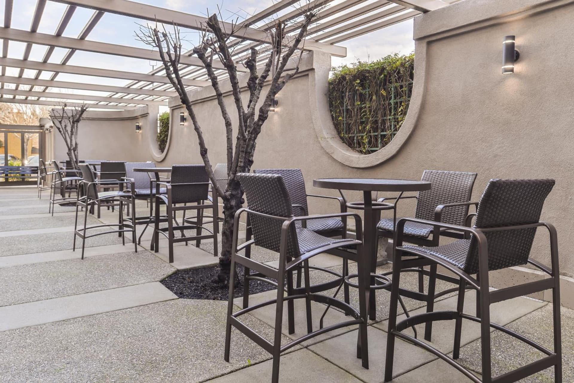 HOLIDAY INN EXPRESS & SUITES ELK GROVE CENTRAL - HWY 99 by IHG gallery photo in Elk Grove, CA — image 12