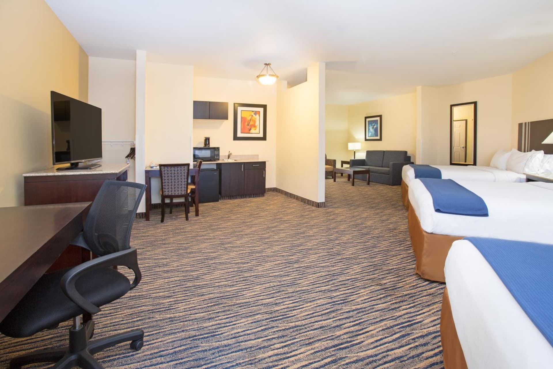 Holiday Inn Express & Suites Denver North - Thornton by IHG gallery photo in Thornton, CO — image 36