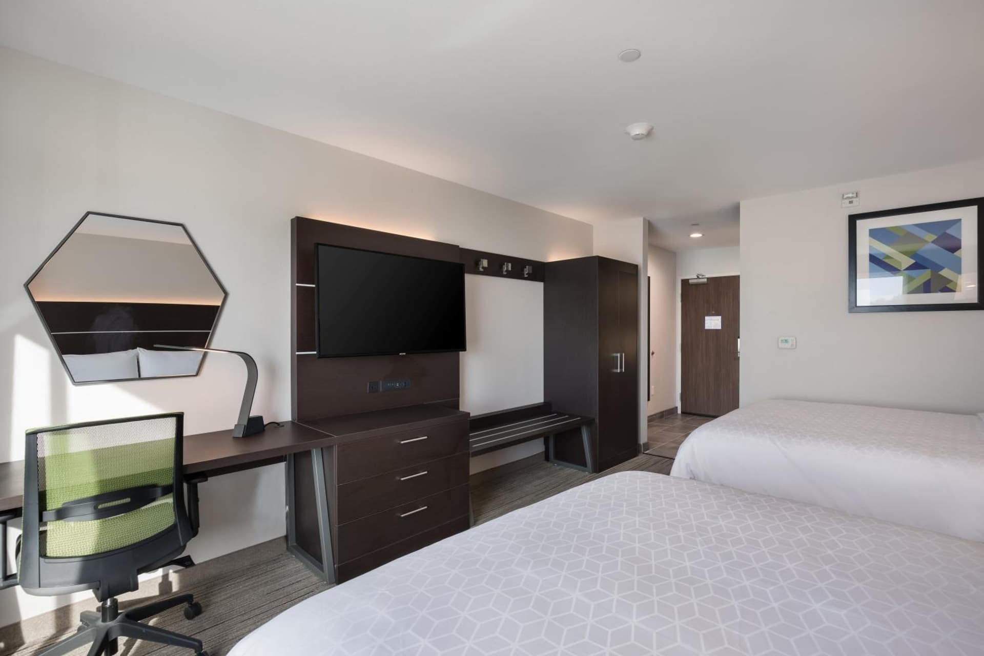 Holiday Inn Express & Suites Chicago - Hoffman Estates by IHG gallery photo in Hoffman Estates, IL — image 8