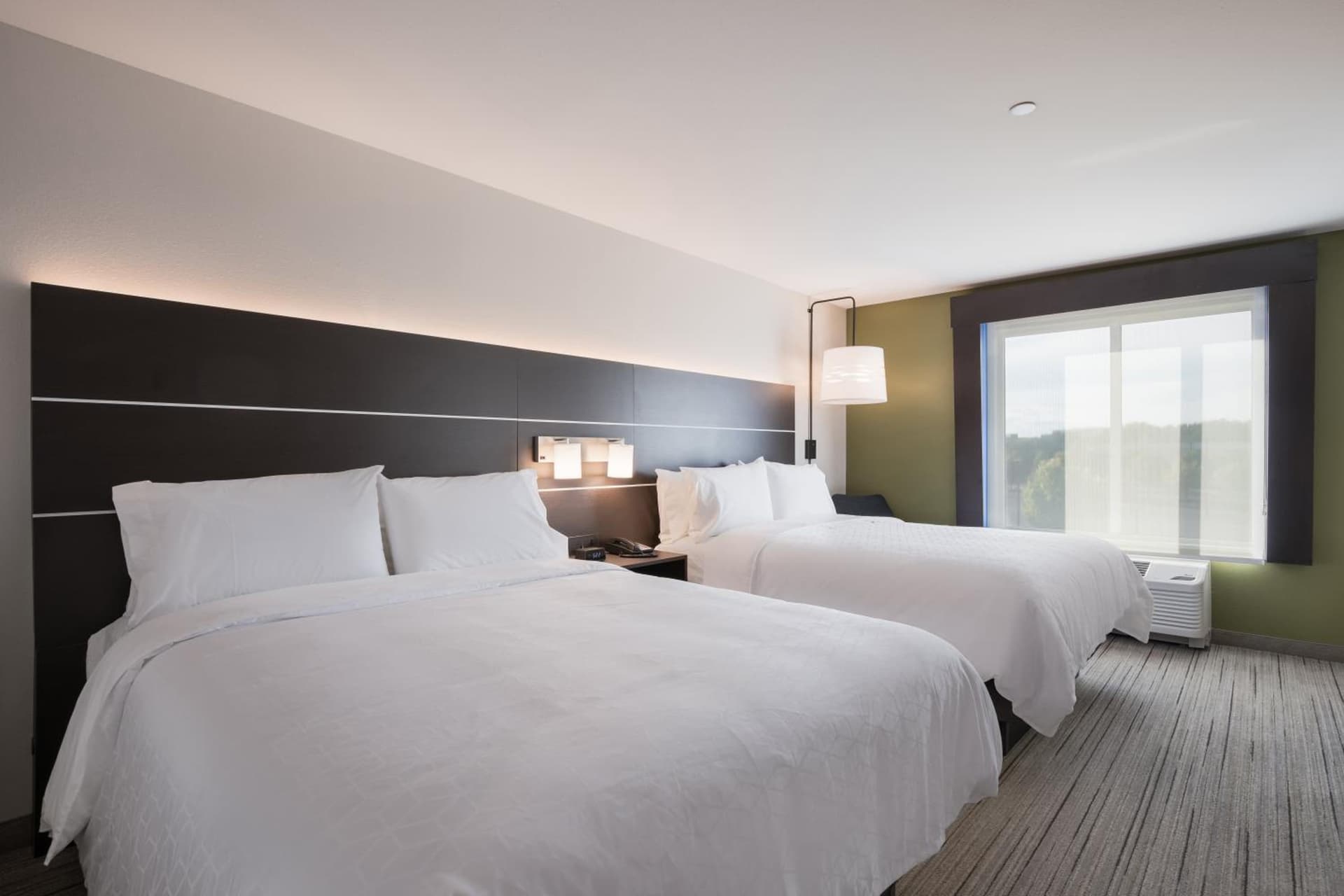 Holiday Inn Express & Suites Chicago - Hoffman Estates by IHG gallery photo in Hoffman Estates, IL — image 52