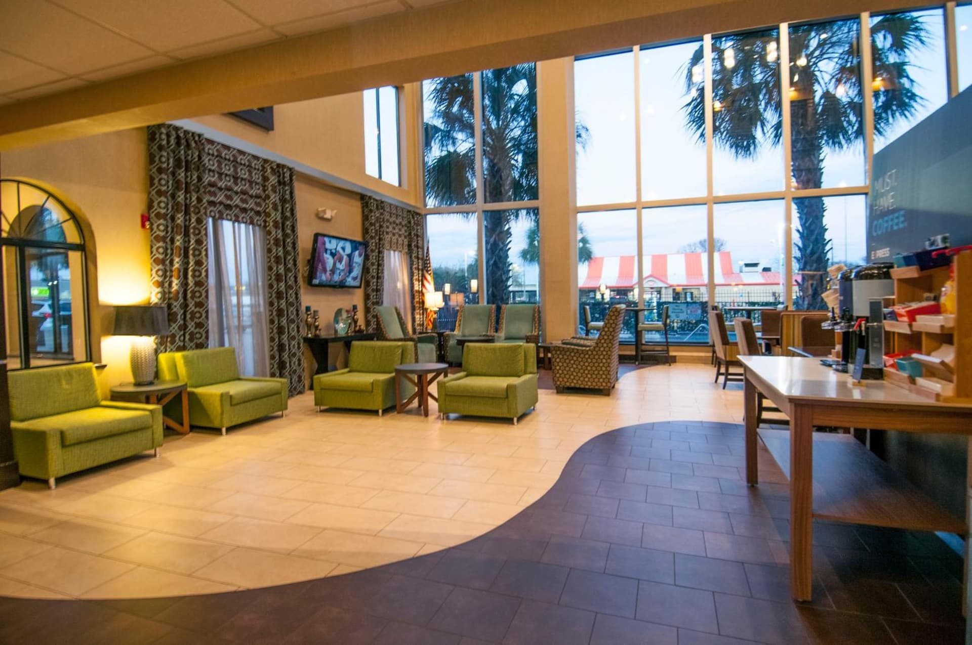 Holiday Inn Express Hotel & Suites Houston North Intercontinental by IHG interior in Houston, TX — gallery photo 2