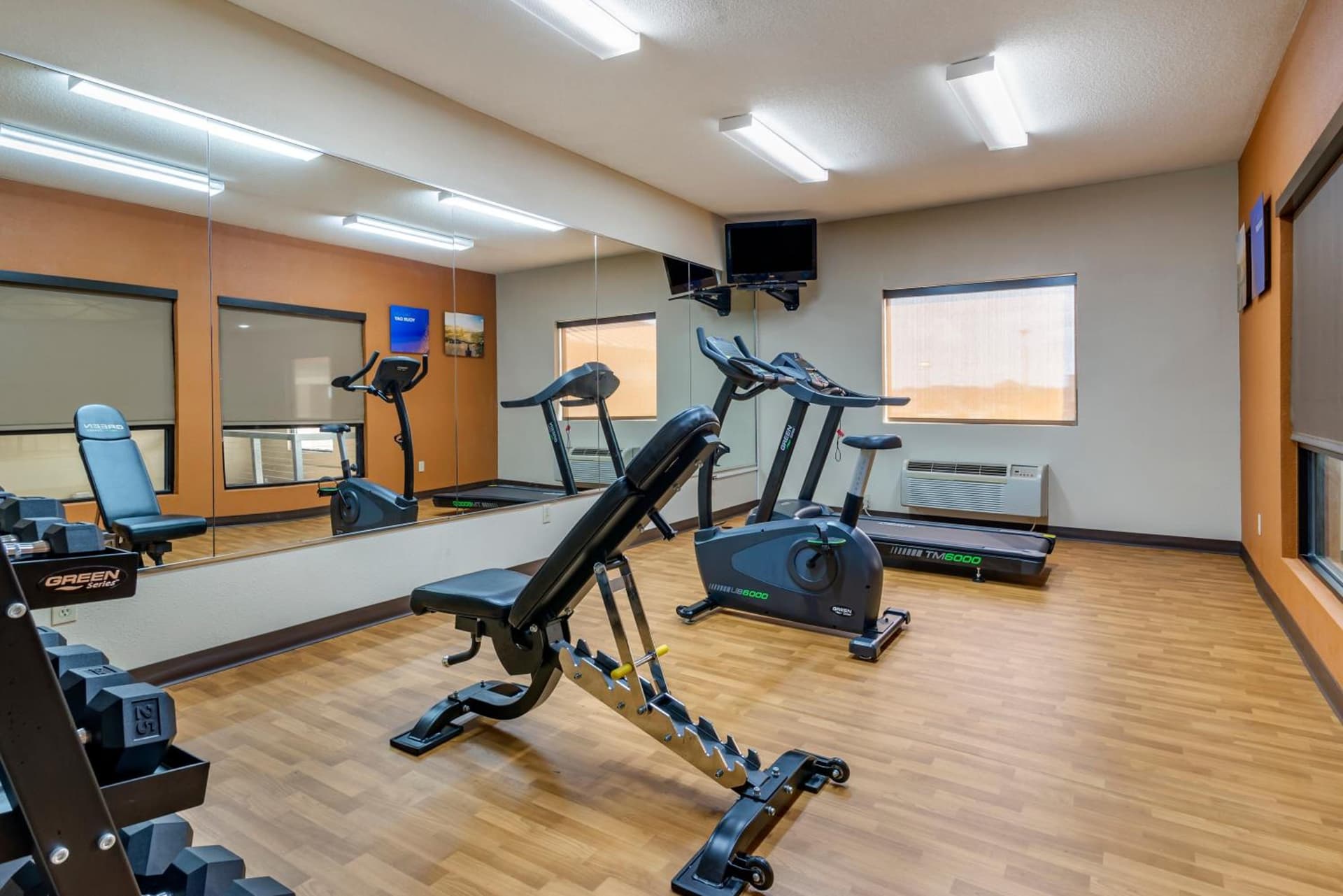 Comfort Suites near Robins Air Force Base gallery photo in Warner Robins, GA — image 25
