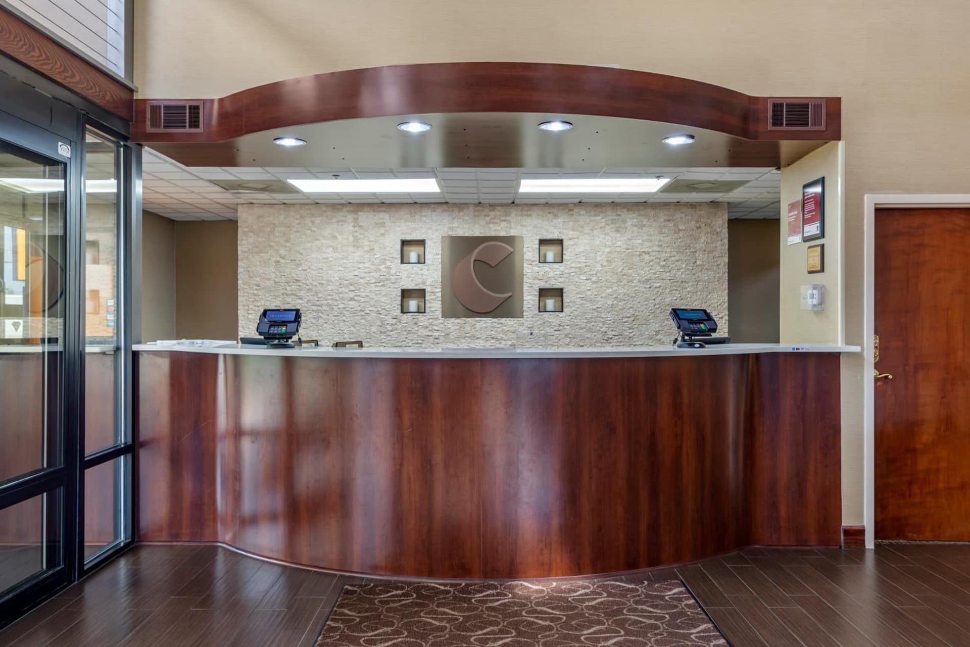 Comfort Suites near Robins Air Force Base gallery photo in Warner Robins, GA — image 15