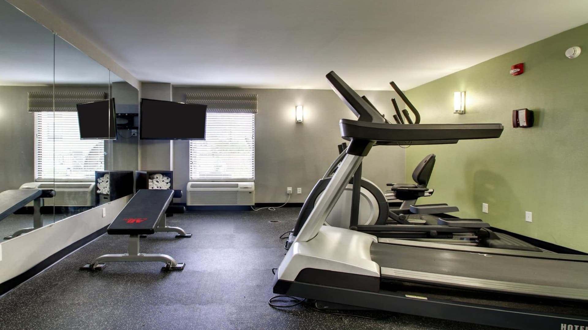 Holiday Inn Express & Suites Jackson Downtown - Coliseum by IHG gallery photo in Jackson, MS — image 20