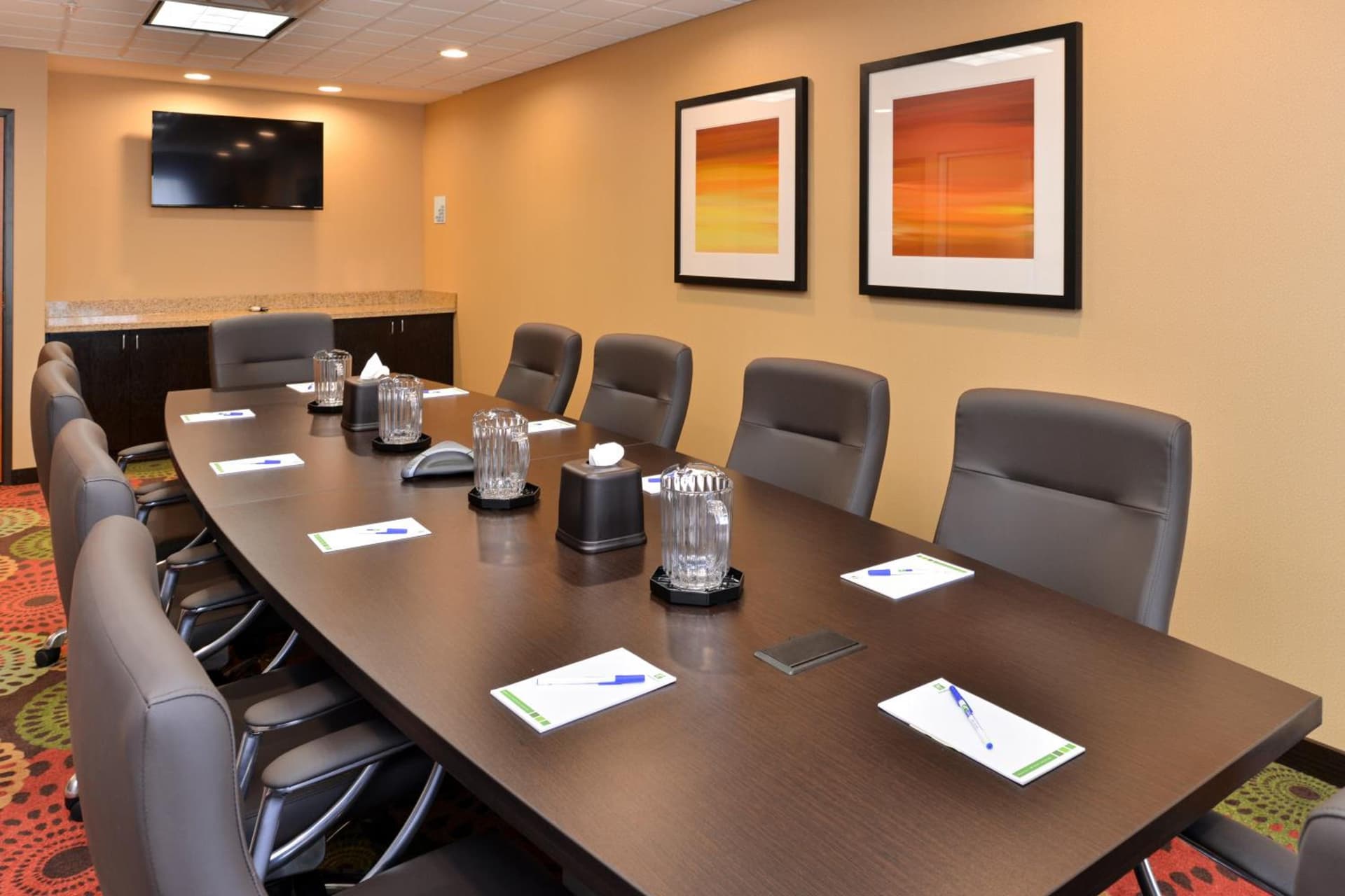 Holiday Inn Express & Suites Ironton by IHG gallery photo in Ironton, OH — image 66
